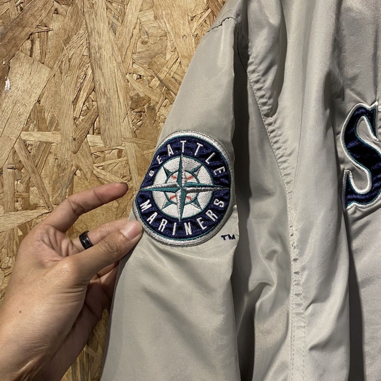 MLB × Vintage Vintage 90s Rain jacket Seattle mariners baseball MLB Size US L / EU 52-54 / 3 - 7 Thumbnail