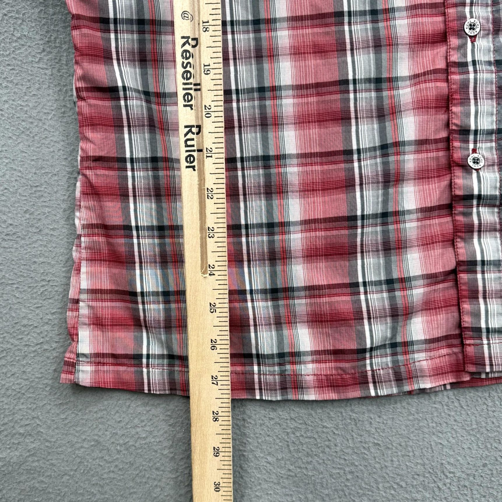 Vintage KÜHL Eluxur Shirt Mens L Red Plaid Short Sleeve Button Front Outdoor Hiking Size US L / EU 52-54 / 3 - 6 Thumbnail