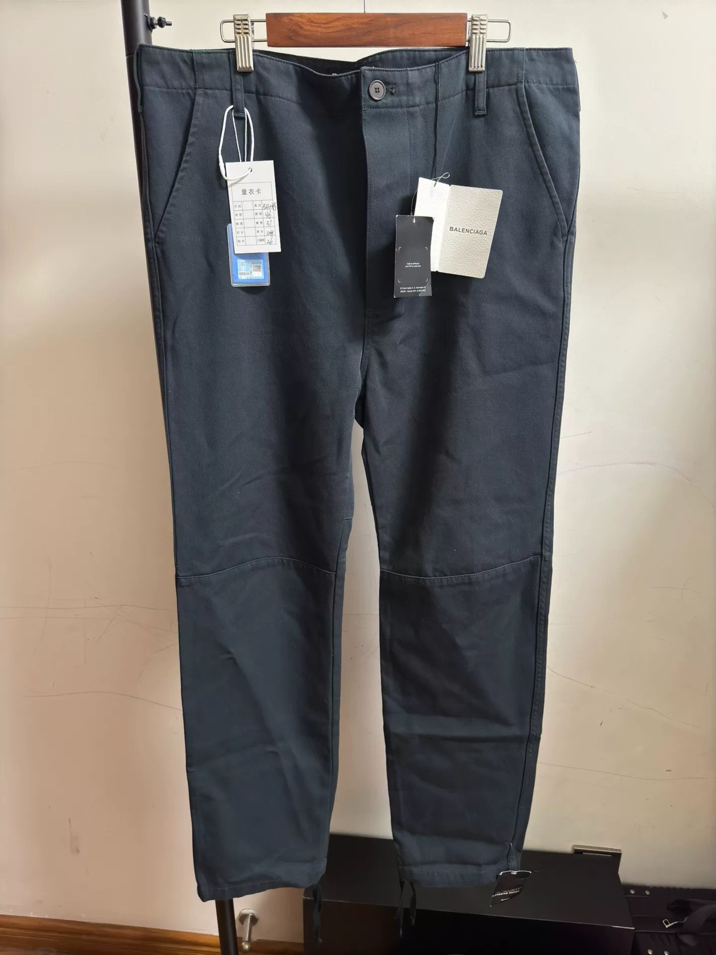 Balenciaga Balenciaga Dark Blue Cargo Pants Size US 36 / EU 52 - 1 Thumbnail