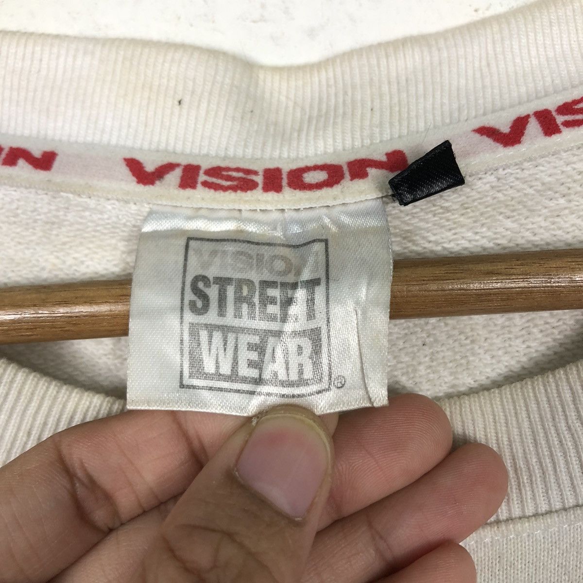 Japanese Brand 📌Vintage Sweatshirt Vision Streetwear Big Logo Size US M / EU 48-50 / 2 - 14 Thumbnail