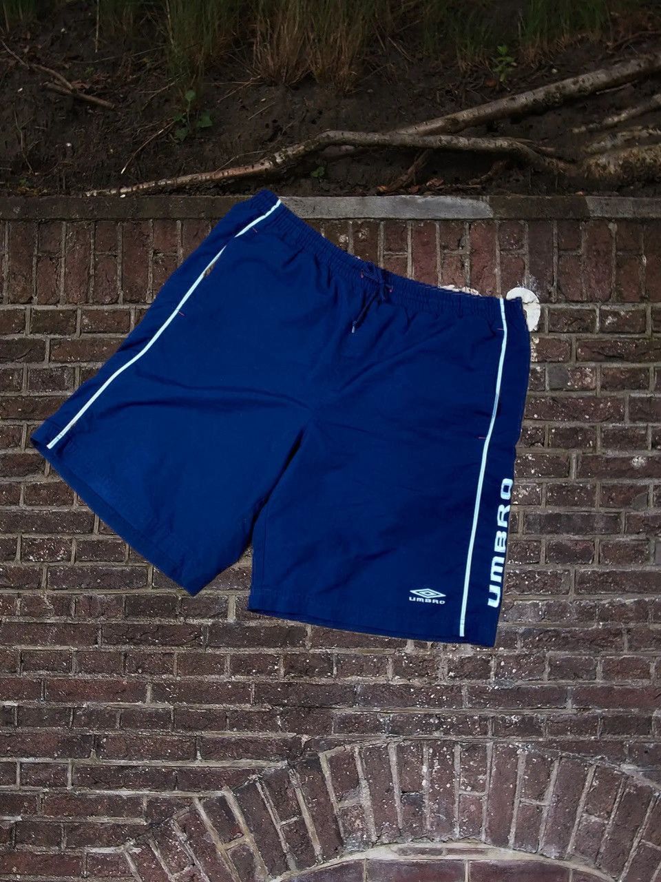 Umbro × Vintage Vintage 90s Umbro shorts streetwear y2k casual style size L Size US 34 / EU 50 - 1 Thumbnail