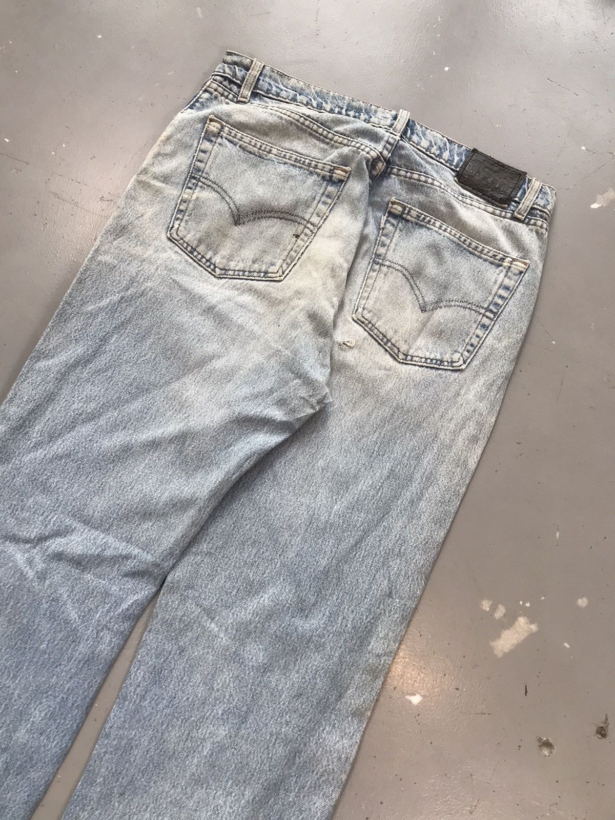 Levi's × Vintage Vintage Levi’s silver tab distressed denim Size US 34 / EU 50 - 10 Thumbnail