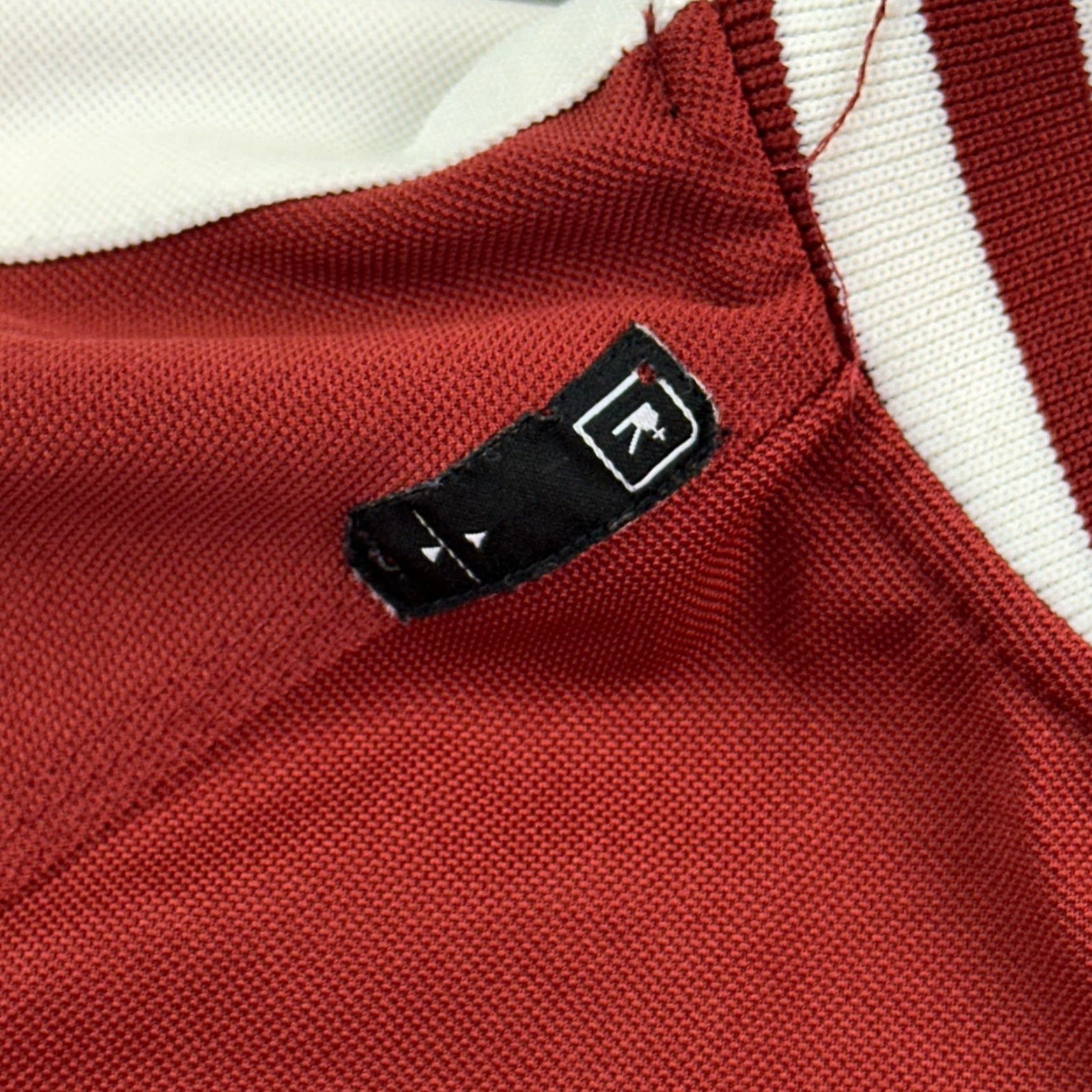 Rocawear VINTAGE Rocawear Track Jacket Mens L Red White Hip Hop Street Wear Y2K City Logo Retro Size US L / EU 52-54 / 3 - 5 Thumbnail