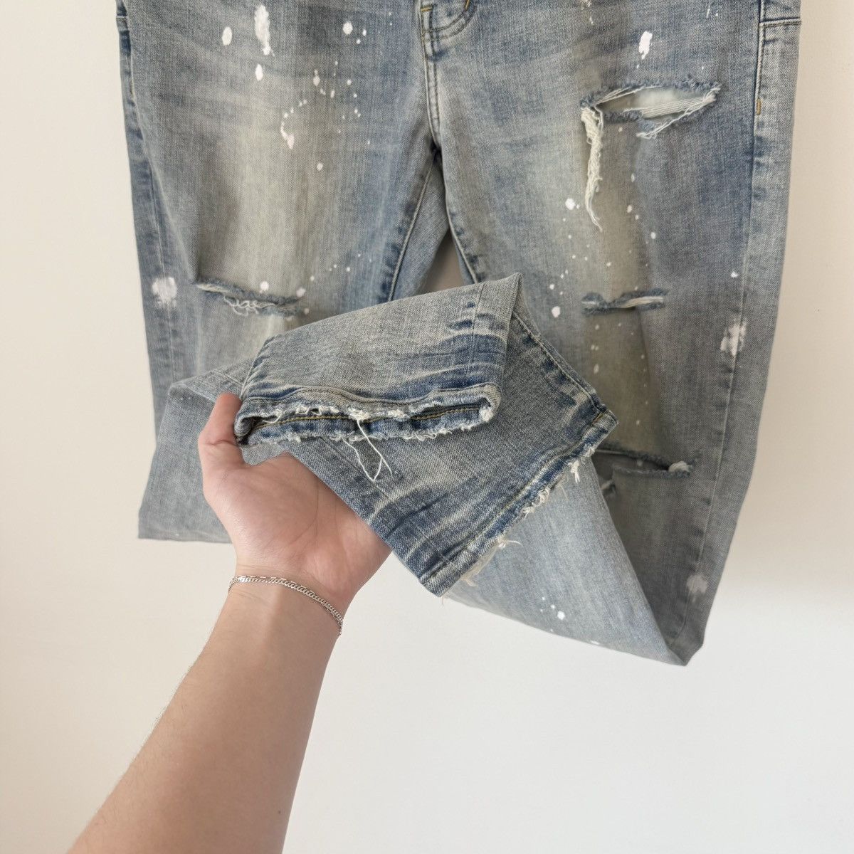 Purple Brand Purple Brand P001 Light Indigo Paint Blowout Distress Jeans Size US 34 / EU 50 - 6 Thumbnail