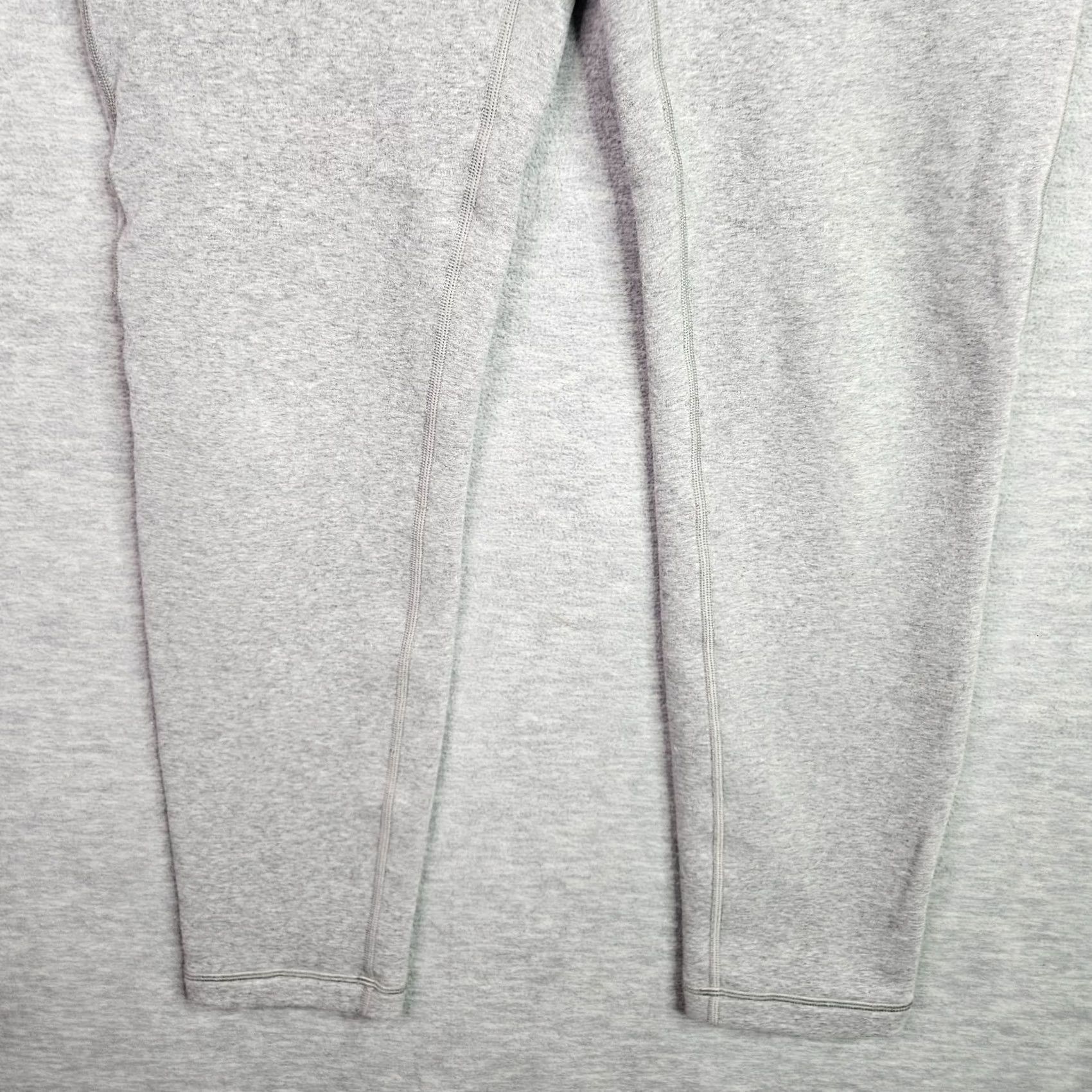 Lululemon Lululemon Women’s Wunder Lounge Pant Regular Skinny Pull On Activewear Pants 8 Gray Heathered/W5coks - Womens Budgets and Measurements Not Required Size 30" / US 8 / IT 44 - 4 Thumbnail