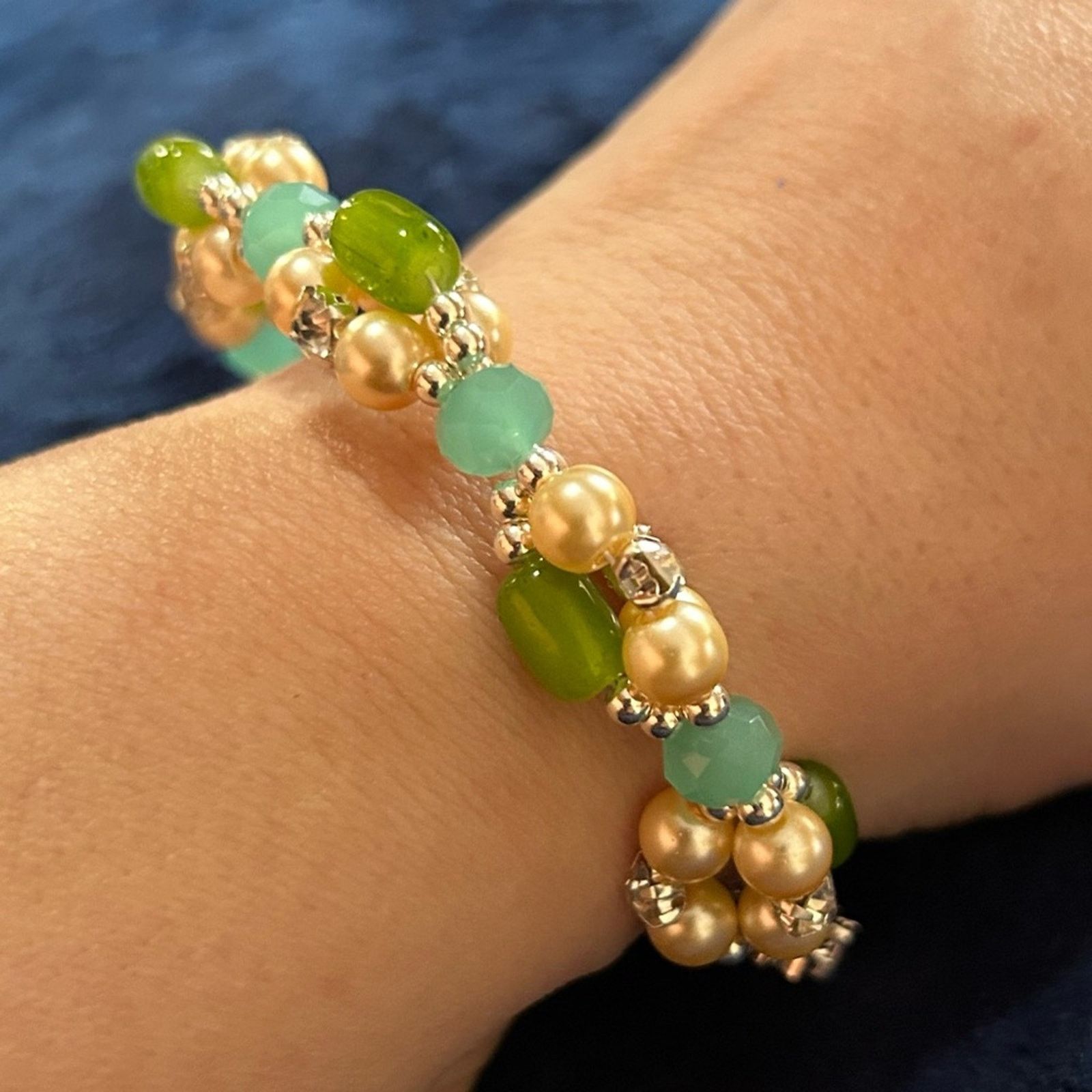 Handmade Handcrafted elegant lime fresh glam twist bracelet Size ONE SIZE - 2 Thumbnail
