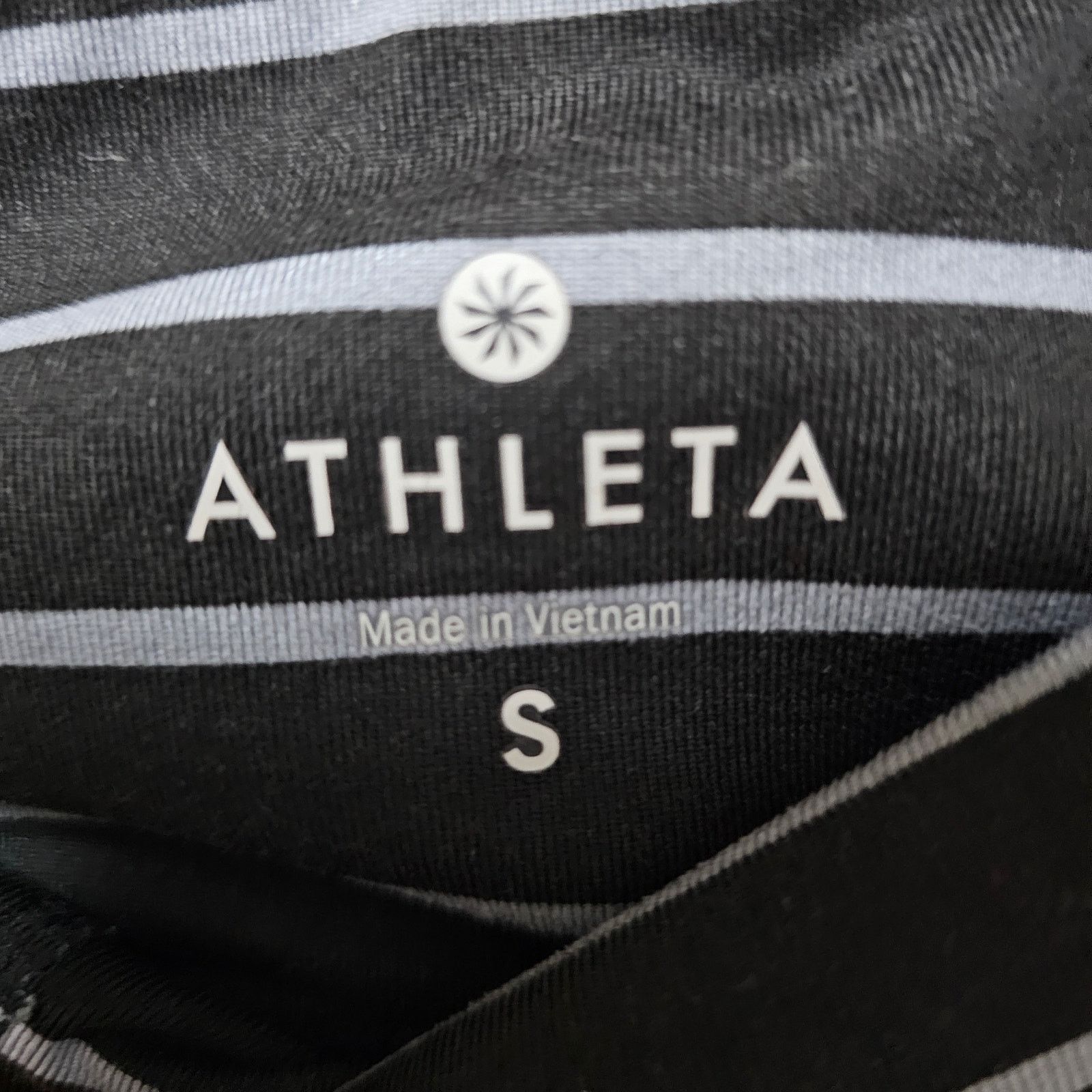 Athleta Athleta Striped Leggings Black and Gray 27" inseam sz Small Size 27" / US 4 / IT 40 - 3 Thumbnail
