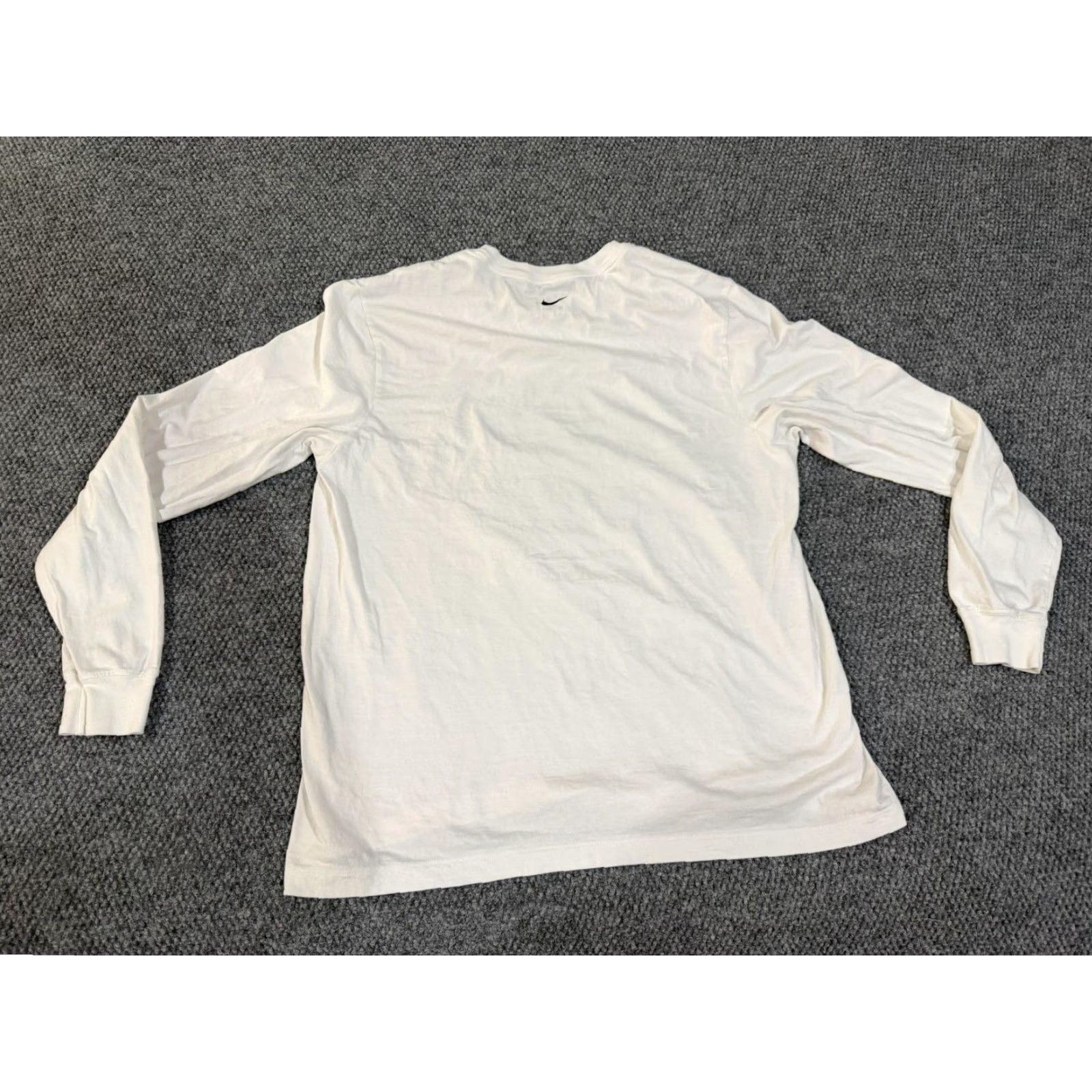Nike Nike Shirt Mens XL White Spartan Strong Long Sleeve Tee T-Shirt Athletic Size US XL / EU 56 / 4 - 7 Thumbnail