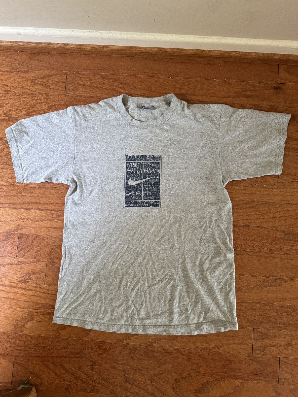 Nike Nike Tennis tee vintage Size US M / EU 48-50 / 2 - 1 Thumbnail