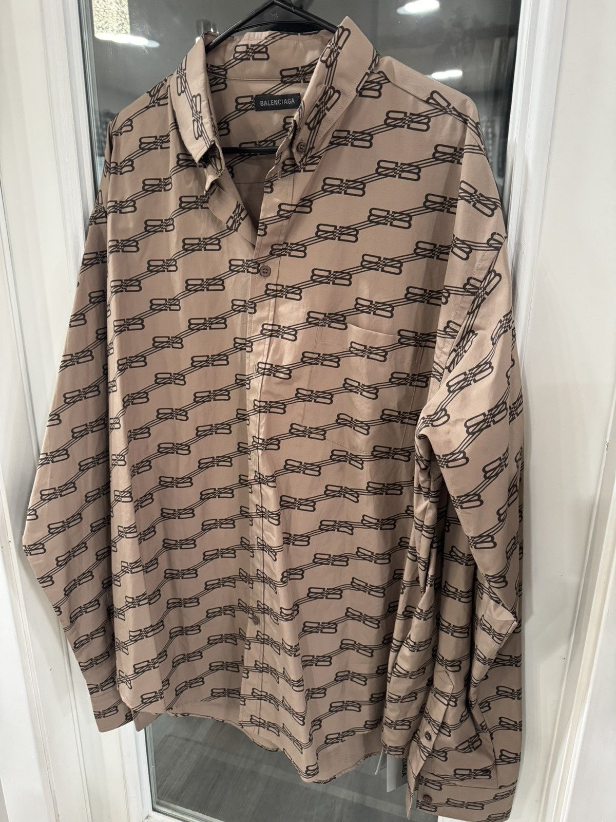 Balenciaga Balenciaga monogram long sleeve shirt Size US L / EU 52-54 / 3 - 2 Thumbnail