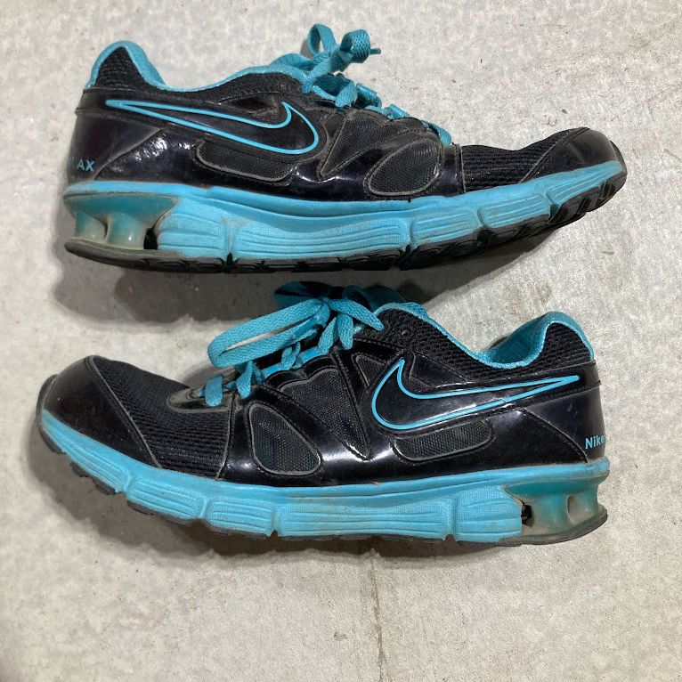 Nike Teal and Black Nike Shoes Womens Size US 9.5 / IT 39.5 - 1 Thumbnail