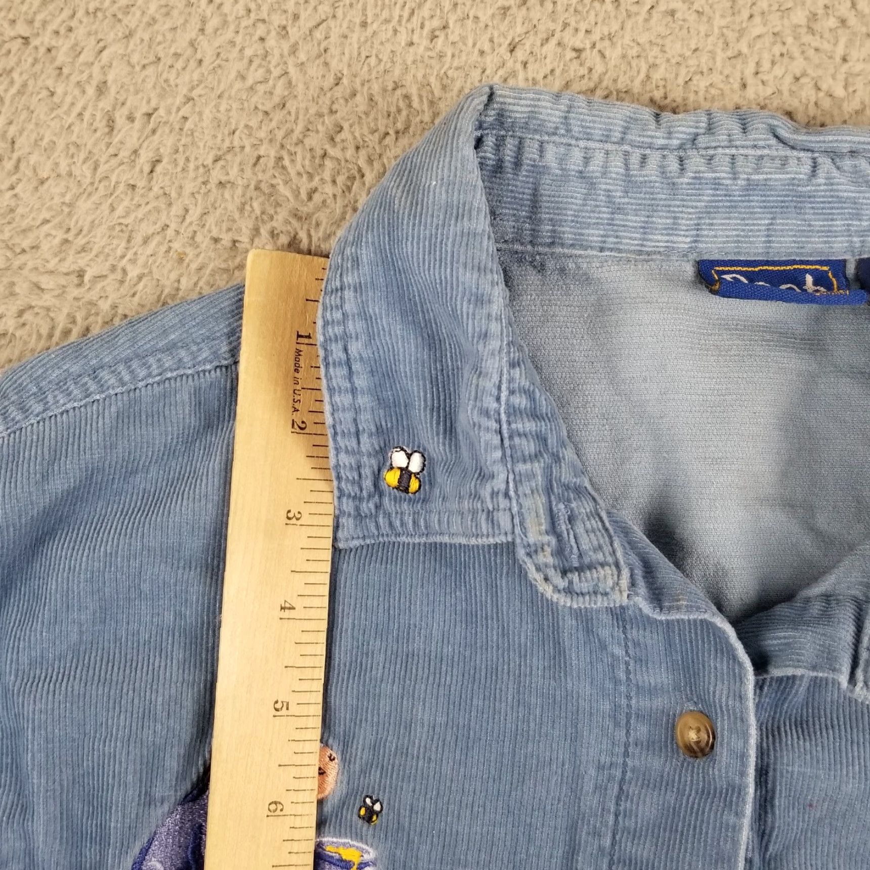 Disney VINTAGE Winnie the Pooh Eeyore Button-Up Shirt Corduroy Long Sleeve Adult Large Blue 90s Unisex Size L / US 10 / IT 46 - 4 Thumbnail