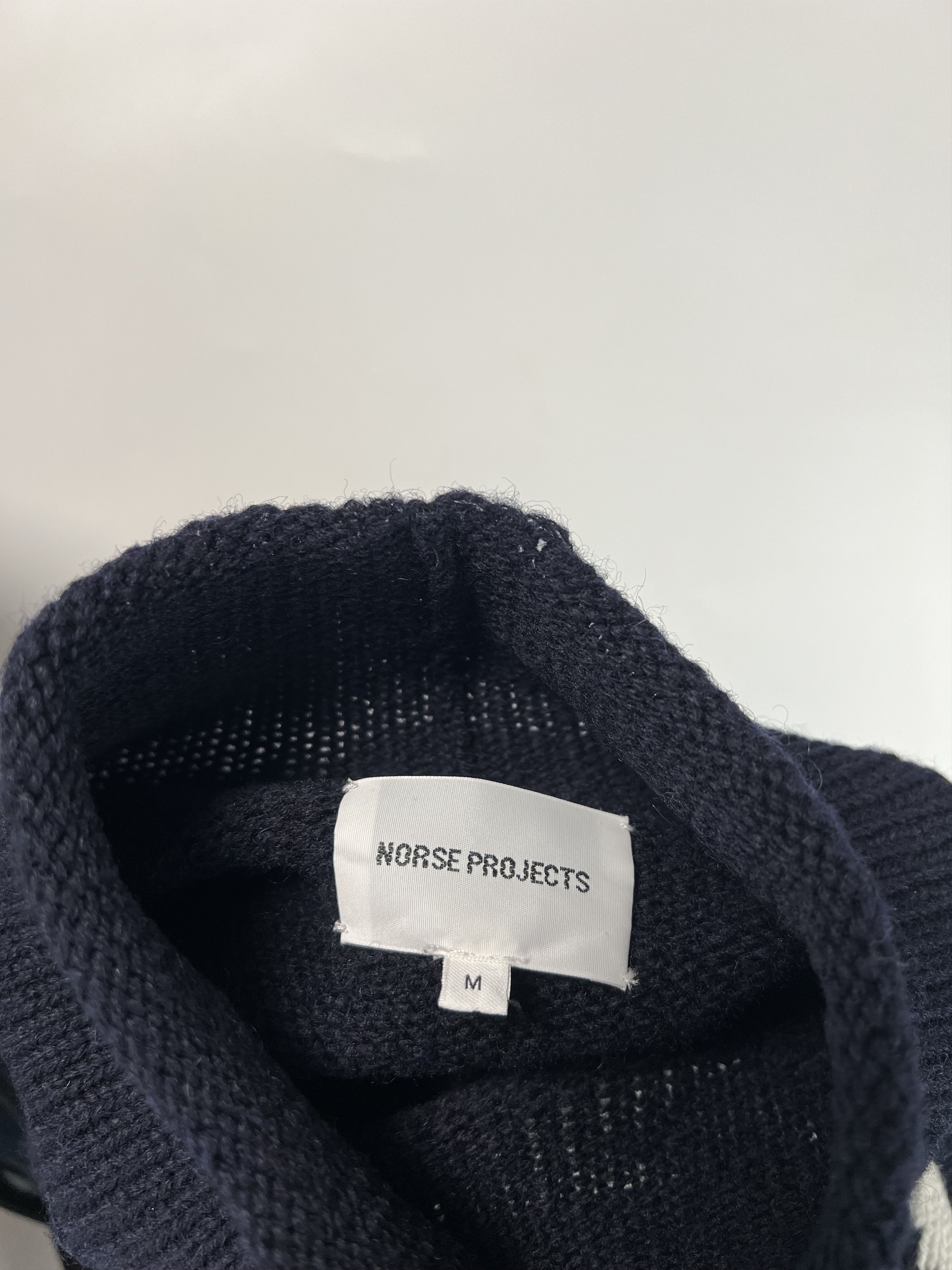 Norse Projects ‘Thore N Intarsia’ 100% Wool Knitted Sweater Big Logo Size US M / EU 48-50 / 2 - 15 Thumbnail