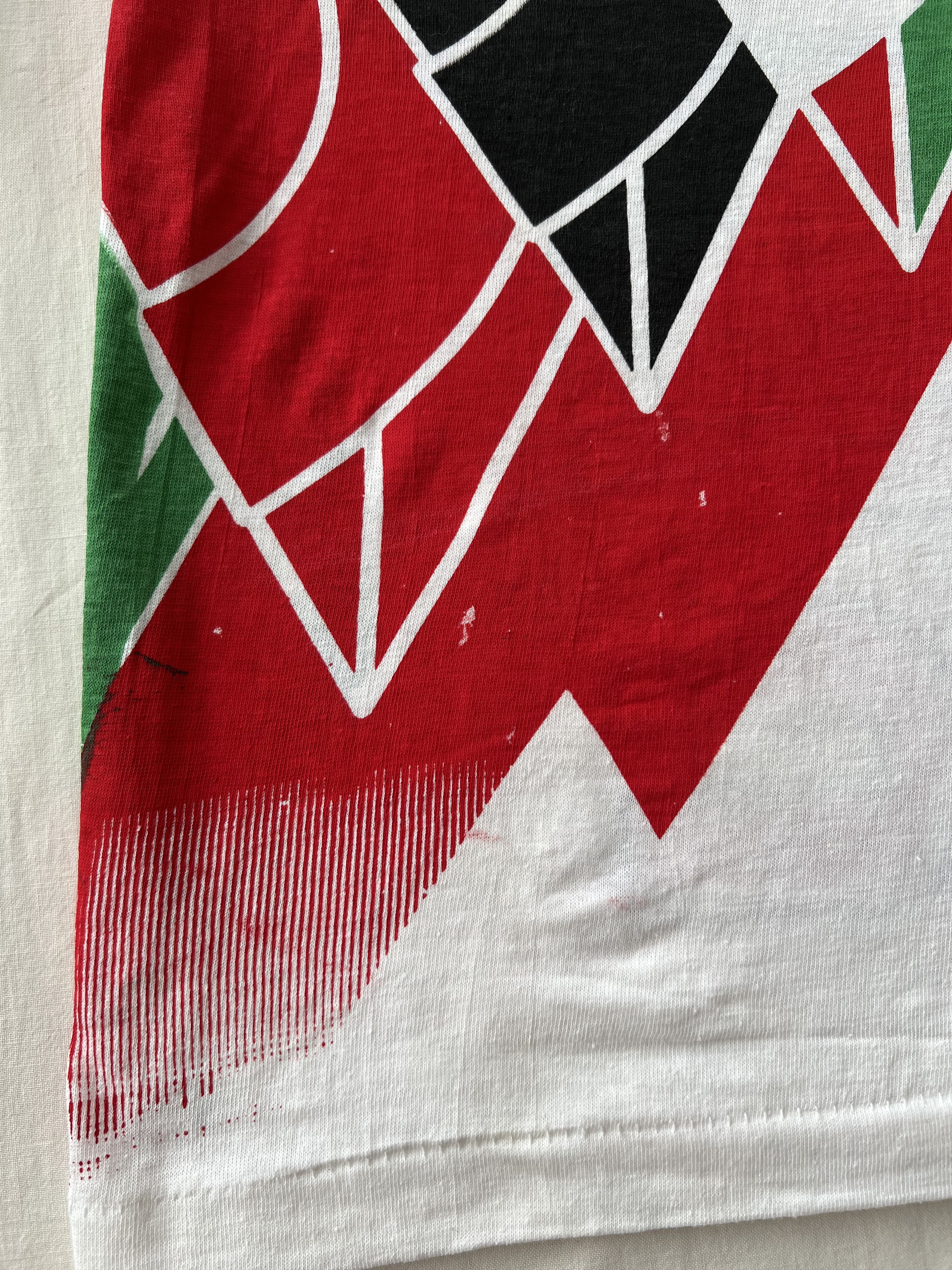 Vintage Vintage 90s Swindon Town FC The Robins English Soccer Tshirt Size US XXL / EU 58 / 5 - 6 Thumbnail