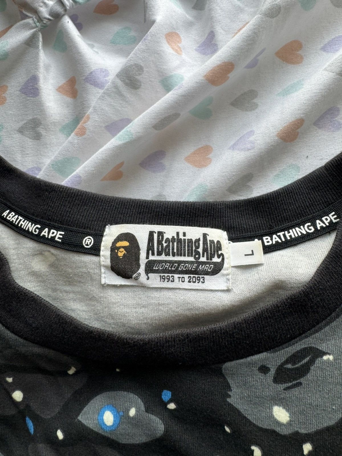 Bape Bape space camo shark tee Size US L / EU 52-54 / 3 - 3 Thumbnail