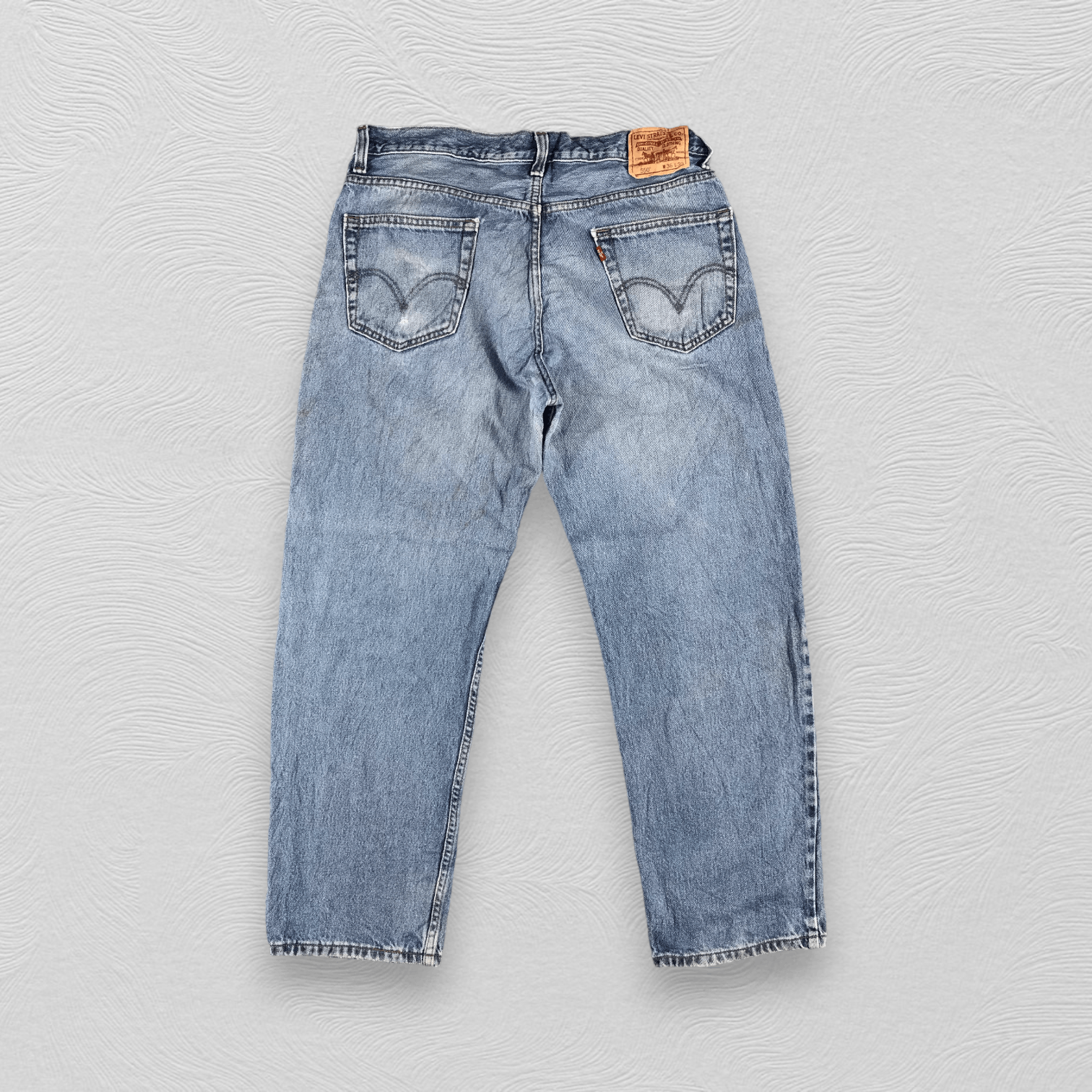Levi's Vintage Levis 550 Jeans Relaxed Fit Denim KJ1128 Size US 36 / EU 52 - 2 Thumbnail