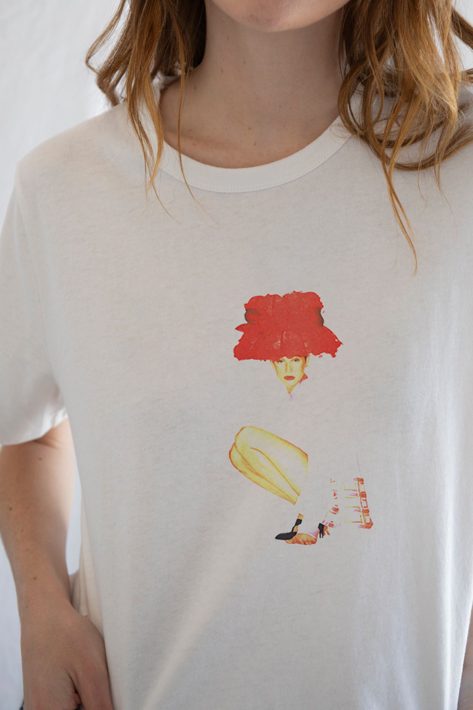 Vintage Really Big Hat Tee | Oversized Confidence, Undeniable Energy Size L / US 10 / IT 46 - 1 Thumbnail