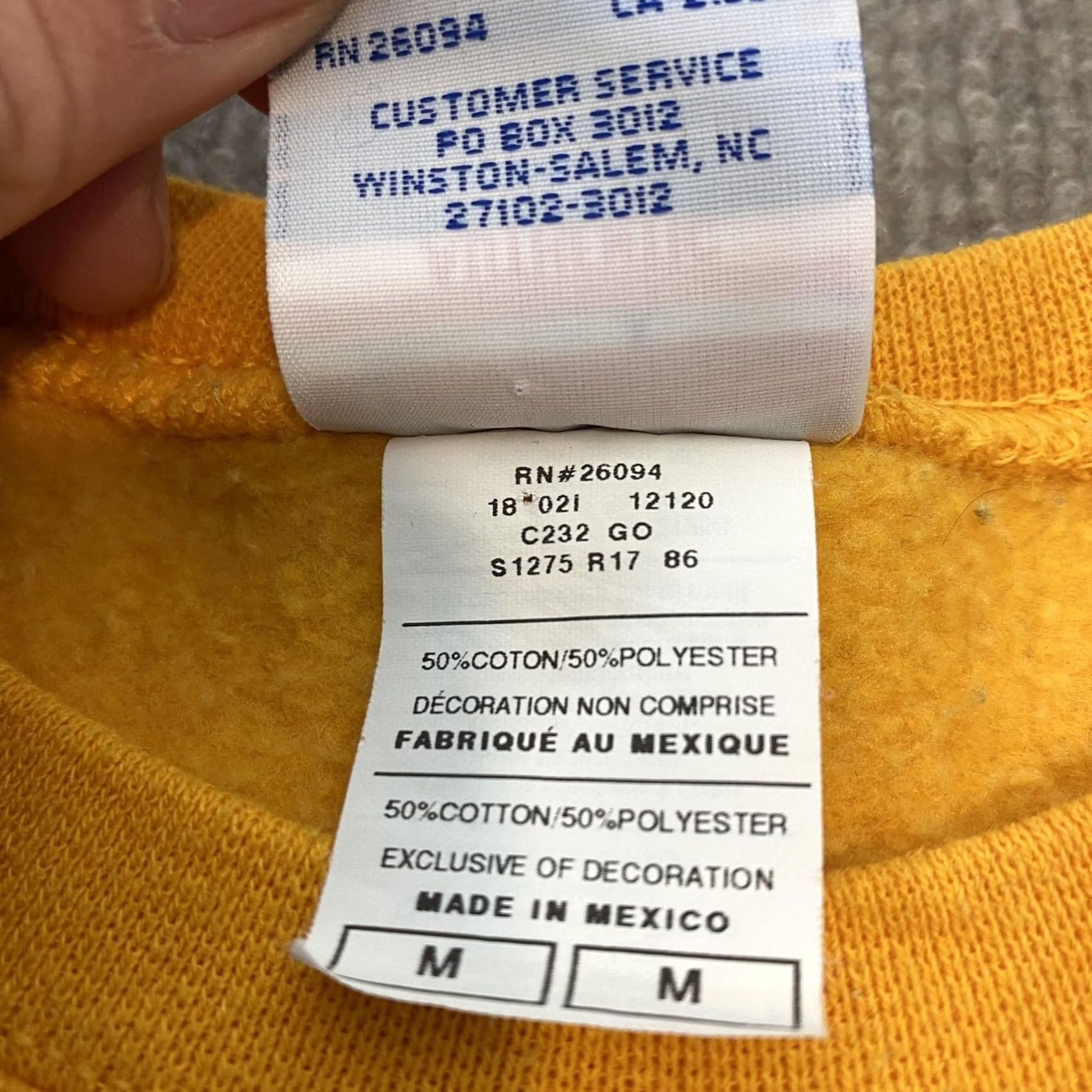 Champion Champion Sweatshirt Mens Medium Yellow Y2K Crewneck Fleece Embroidered Pullover Size US M / EU 48-50 / 2 - 6 Thumbnail