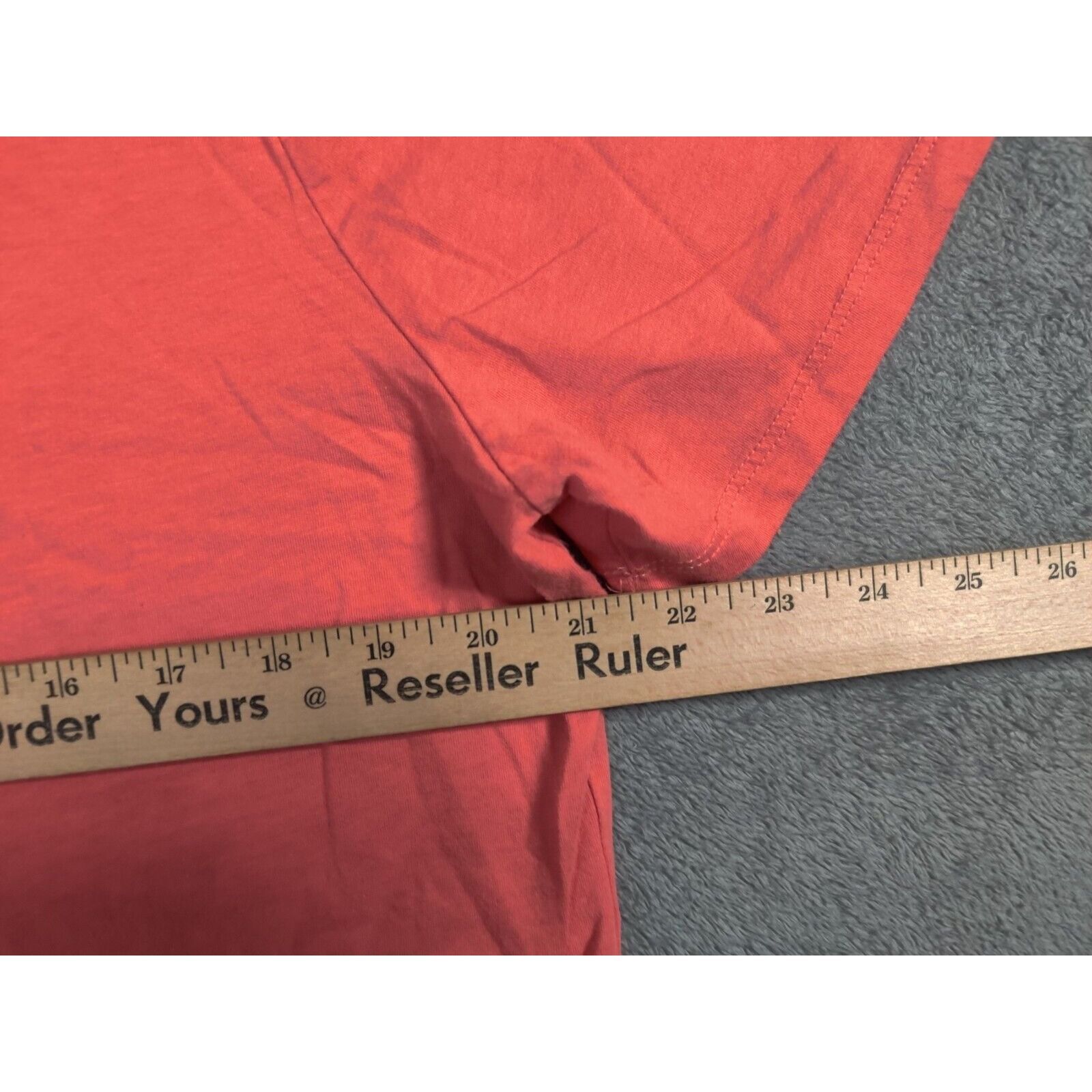 Eddie Bauer Eddie Bauer Shirt Adult Mens XL Solid Dark Pink V-Neck Size US XL / EU 56 / 4 - 7 Thumbnail