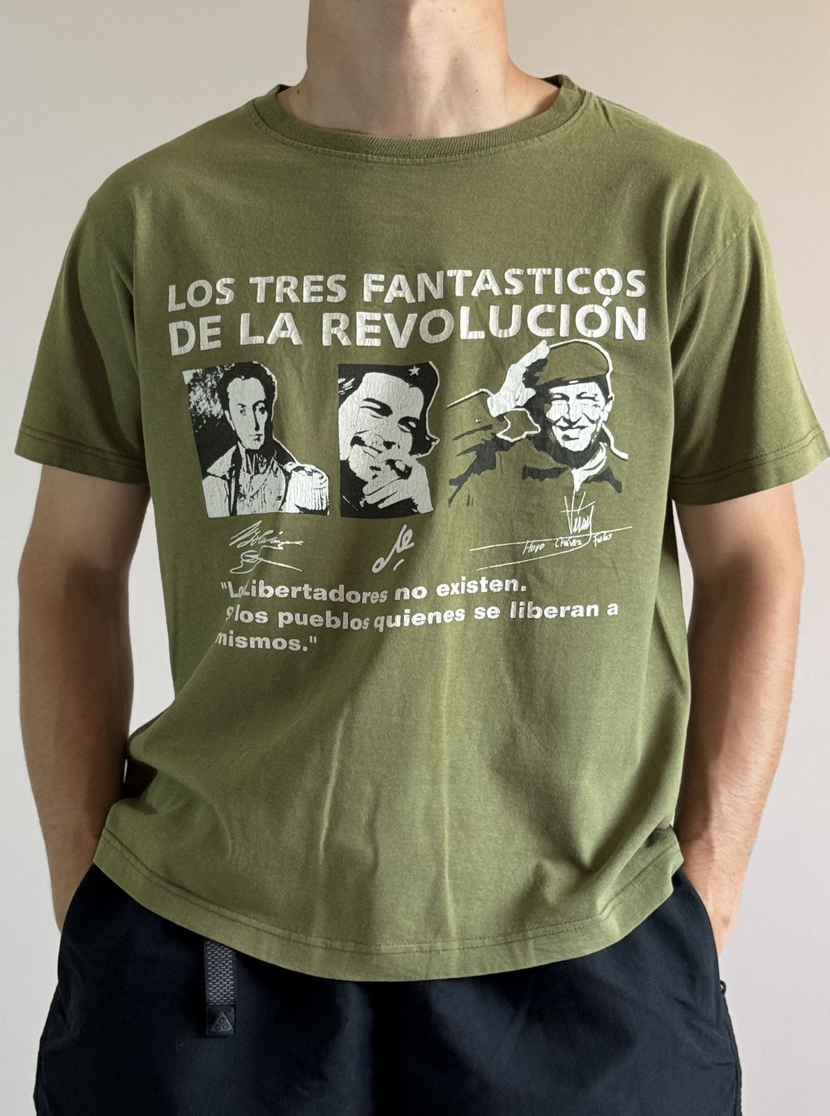 Vintage Fantastic Three OfThe Revolution Venezuela Revolucion Tshirt Size US M / EU 48-50 / 2 - 10 Thumbnail