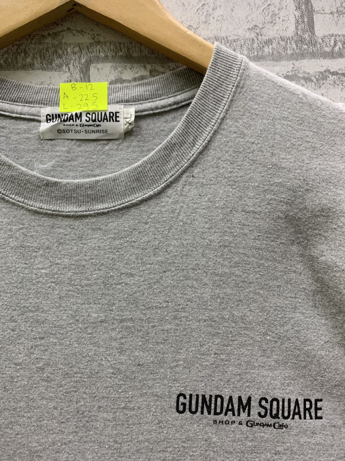 Anime Vintage Gundam Square Shop & Gundam Cafe T-shirts Size US L / EU 52-54 / 3 - 5 Thumbnail