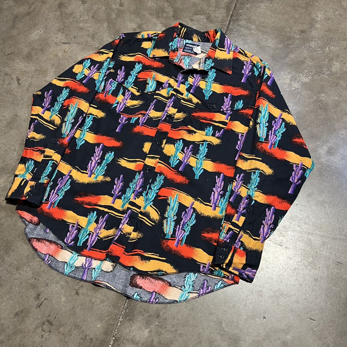 Wrangler Vintage Wrangler Brushpopper Button Up Shirt Western Cactus Size US XL / EU 56 / 4 - 2 Thumbnail