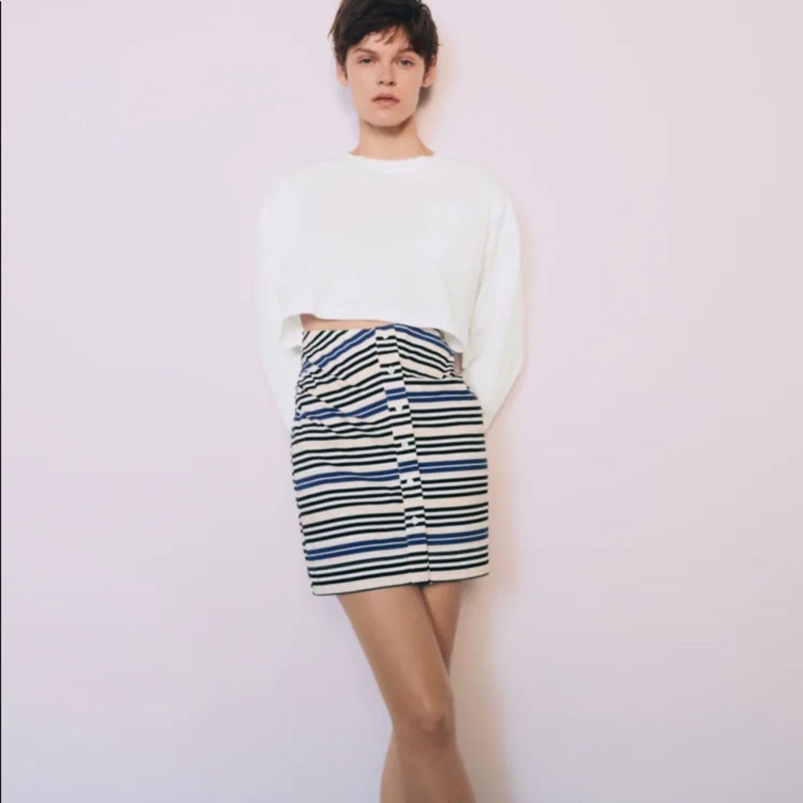 Zara Zara CONTRAST DRESS WITH CUT-OUT DETAIL Size M / US 6-8 / IT 42-44 - 2 Thumbnail