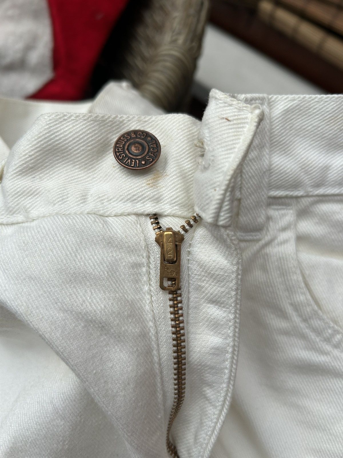 Levi's 60s Levi’s Big E White Slim Jeans White Tab Talon 42 Zip Size 25" / US 0 / IT 36 - 8 Thumbnail
