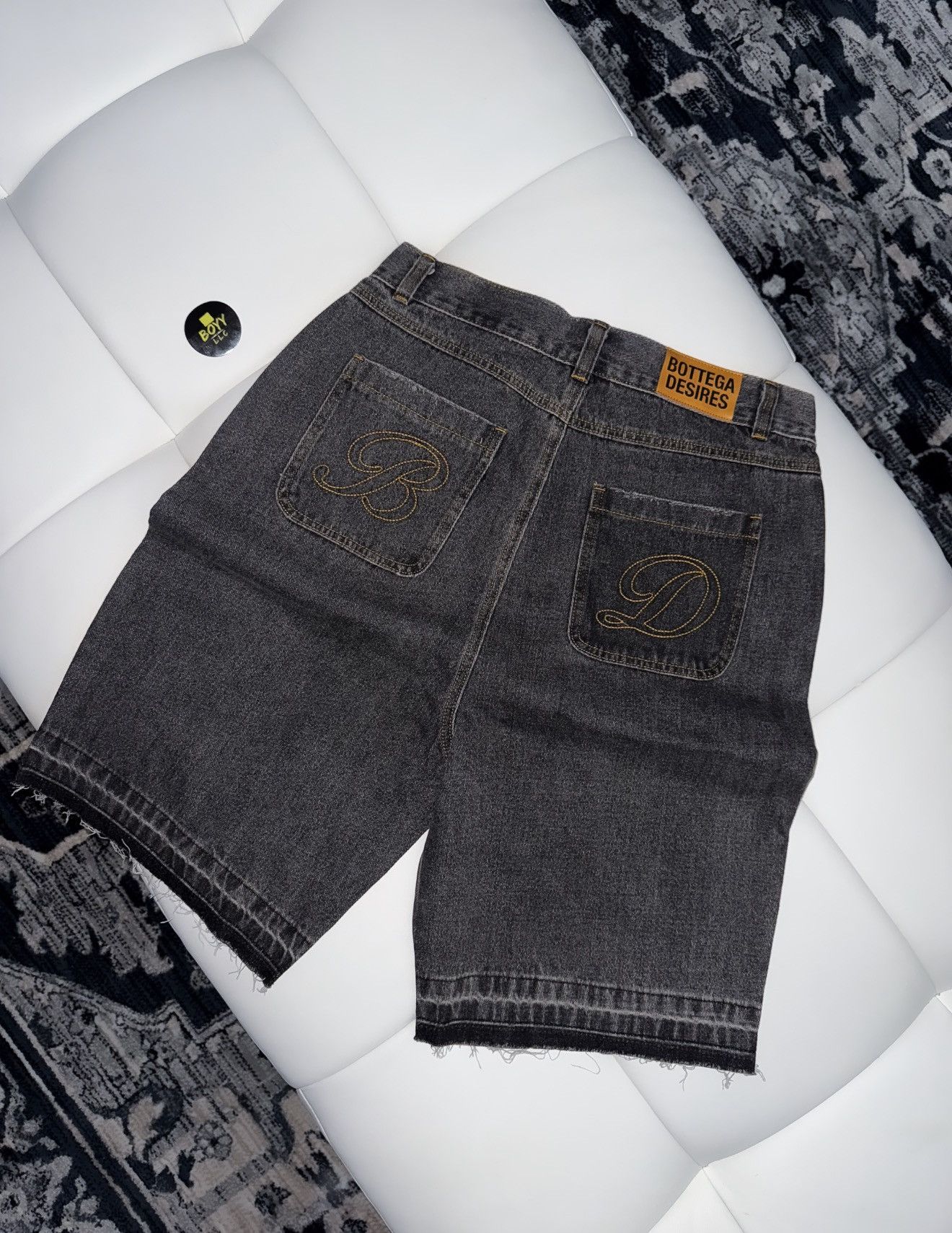 Bottega Desires Denim logo shorts Size US 36 / EU 52 - 2 Thumbnail