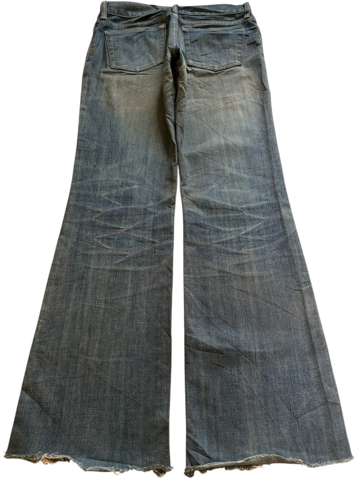 Uniqlo Vintage Uniqlo Rusty Mud Wash Distressed Flare Jeans Size US 28 / EU 44 - 2 Thumbnail
