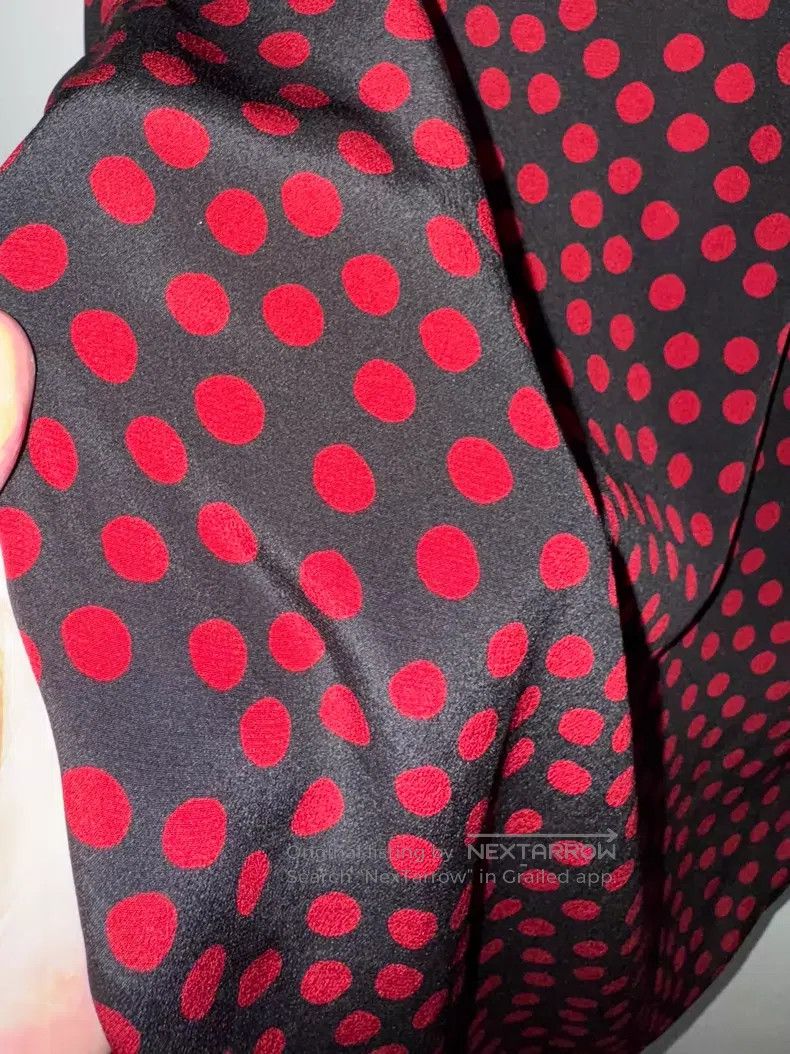 Saint Laurent Paris Saint Laurent Paris size 37 Silk Black and Red Polo Point Size US S / EU 44-46 / 1 - 5 Thumbnail