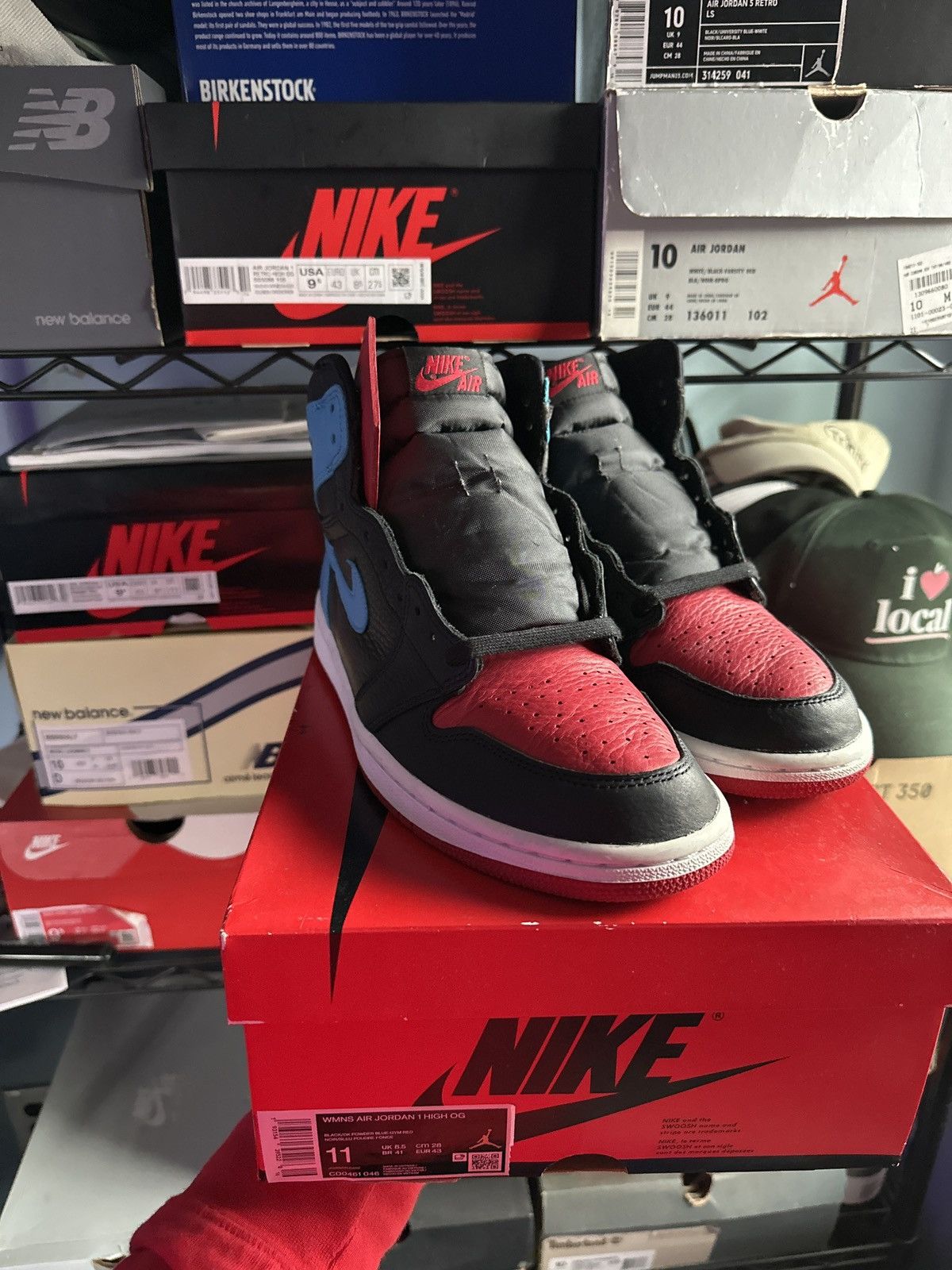 Jordan Brand × Nike WMNS Air Jordan 1 High OG Size US 9 / EU 42 - 1 Thumbnail
