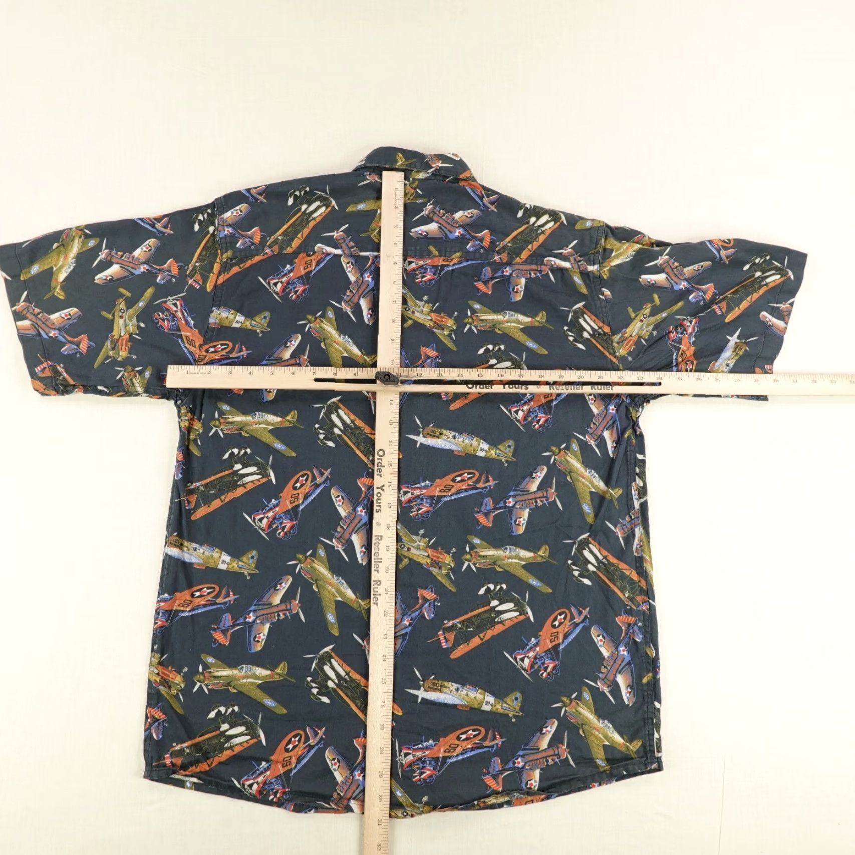 Vintage VINTAGE Smithsonian Graphic Print Button-Up Shirt Men Medium Black Military Airplanes WWII Size US M / EU 48-50 / 2 - 6 Thumbnail