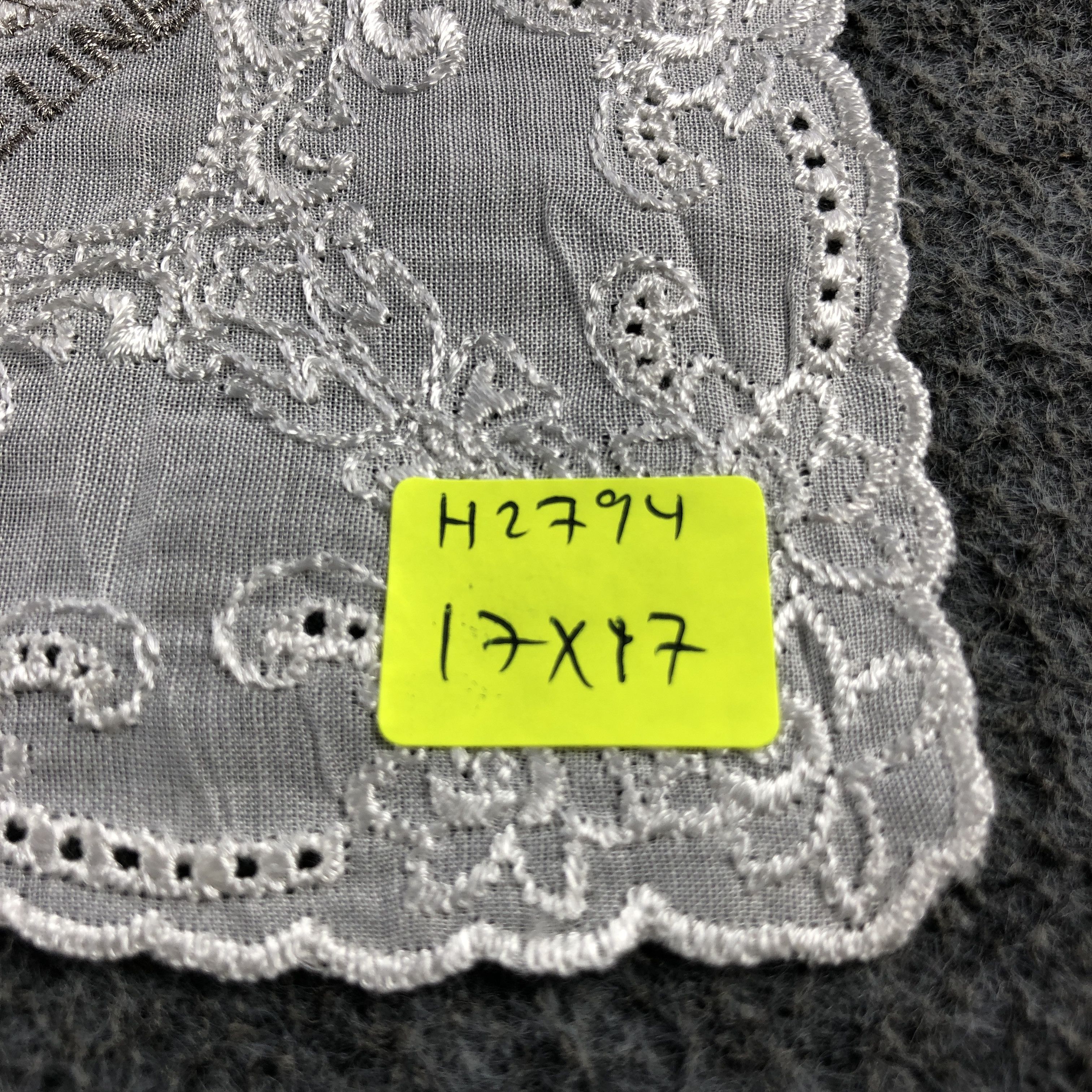 Japanese Brand Celine Handkerchief Neckerchief Bandana H2794 Size ONE SIZE - 7 Thumbnail