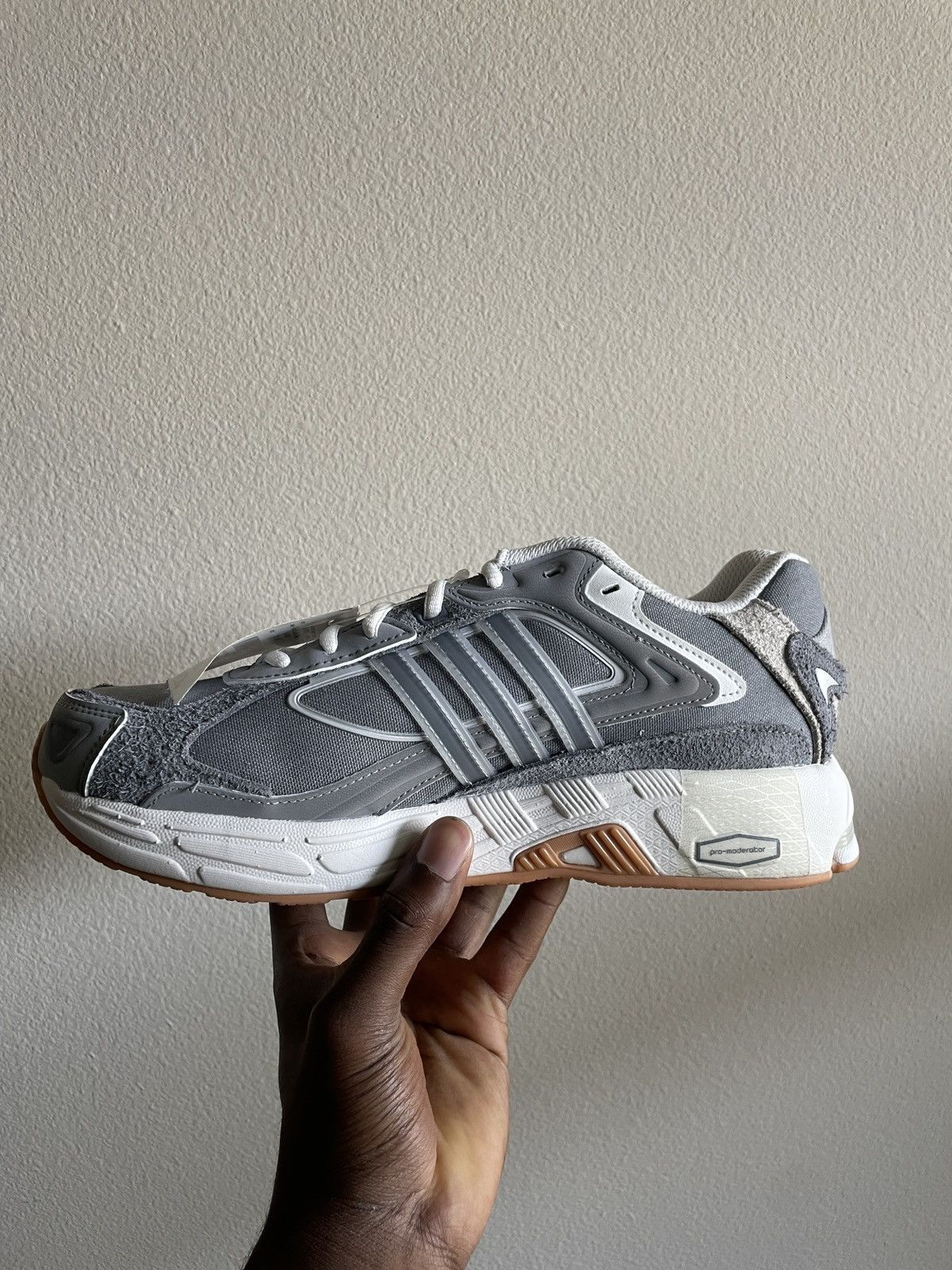 Adidas Adidas Responses CL Grey Crystal Size US 11 / EU 44 - 3 Thumbnail