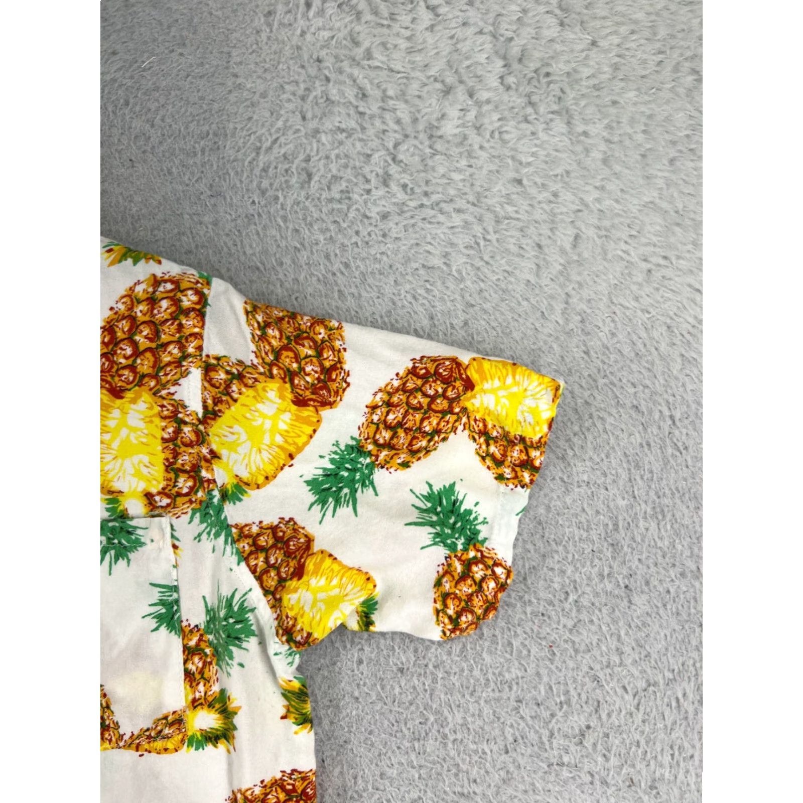 Vintage VINTAGE Hawiian Shirt Mens Small White Pineapple All Over Print Button Up 100% Cotton Size US S / EU 44-46 / 1 - 4 Thumbnail