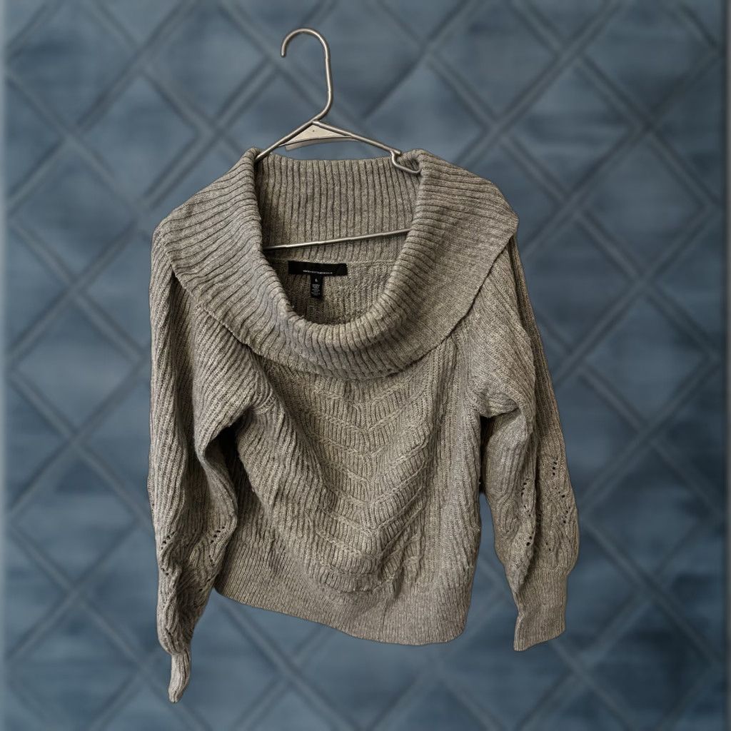 White House Black Market WHBM White House Black Market Sweater Womens Size L Gray Off-The-Shoulder Knit Pullover Long Sleeve Knit Classic Colorful Style Size L / US 10 / IT 46 - 1 Thumbnail