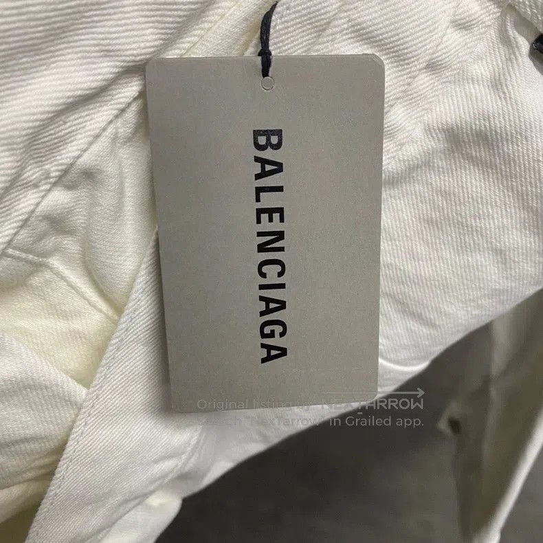 Balenciaga Balenciaga White Embroidered Logo Denim Jacket. Size US S / EU 44-46 / 1 - 4 Thumbnail