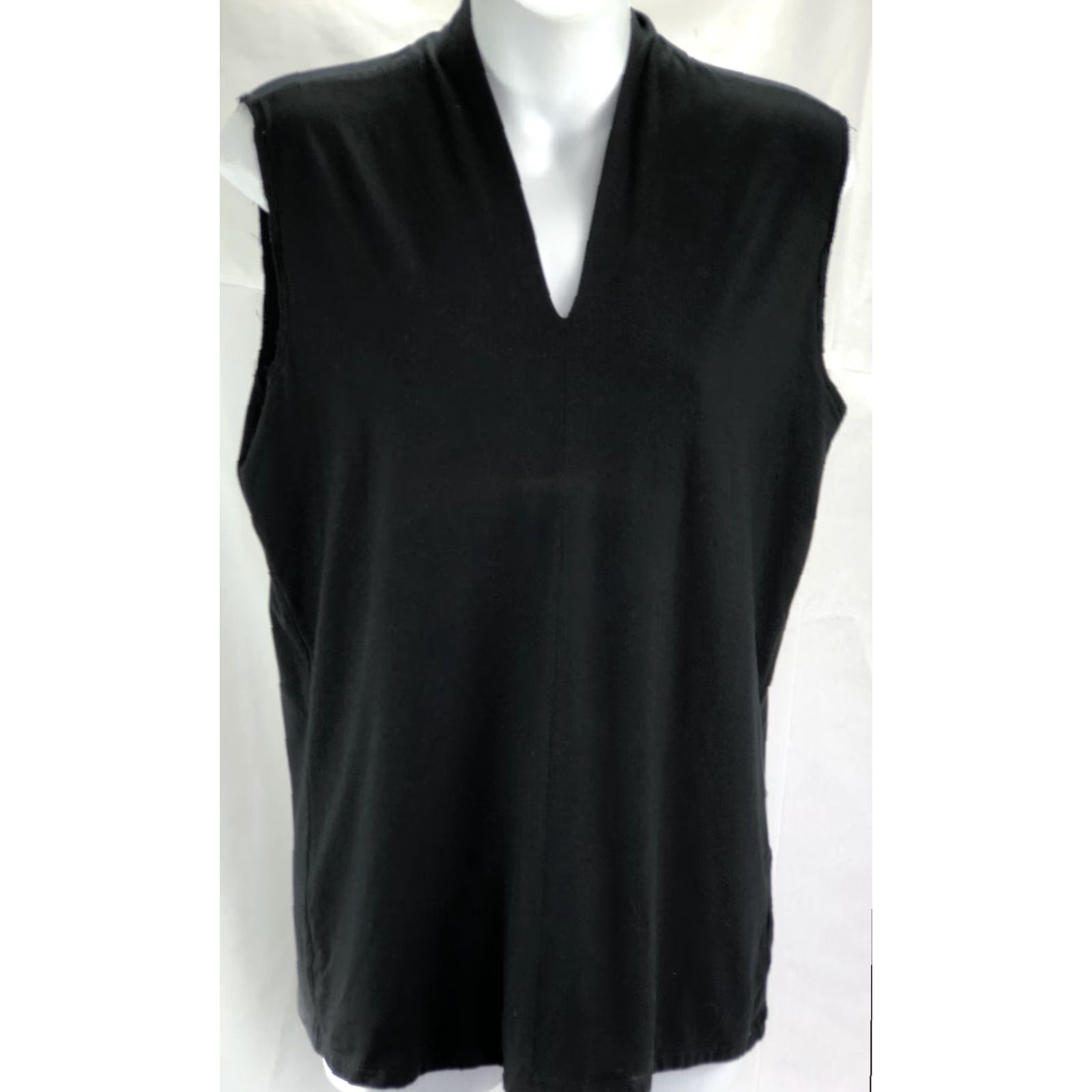 Talbots Talbots Blouse Sleeveless M Black V-Neck Size M / US 6-8 / IT 42-44 - 6 Thumbnail