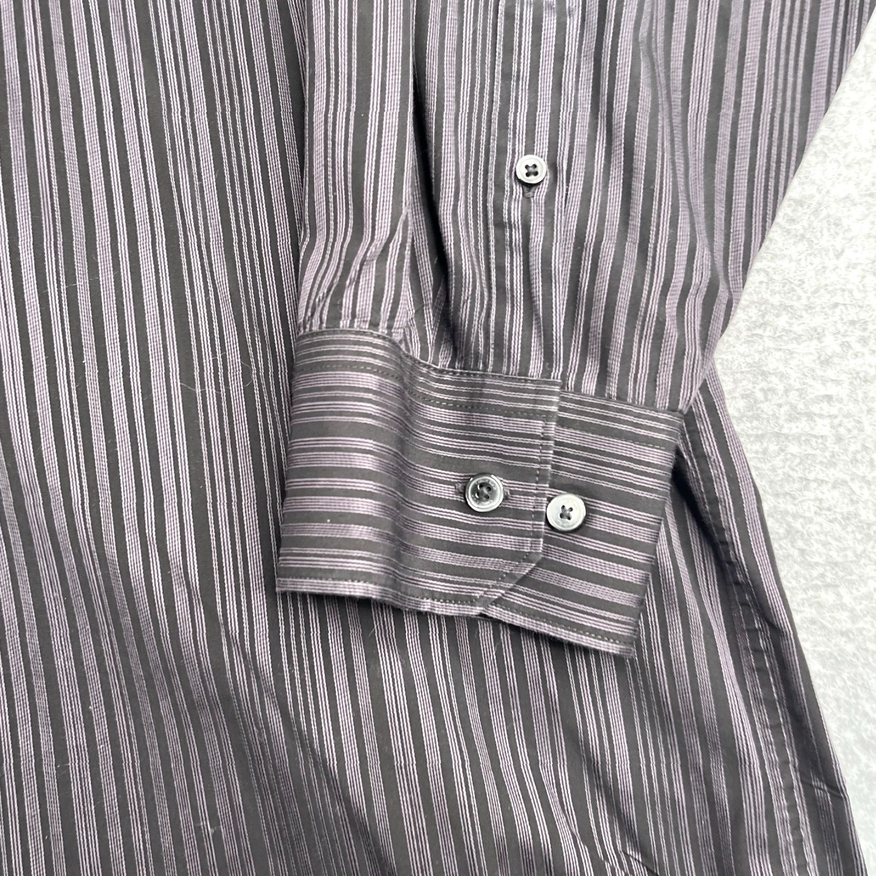 Calvin Klein Calvin Klein Shirt 3X Gray Black Striped Button-Up Long Sleeve Mens Adult Regular Cotton Woven Button-Down Collar Casual Size US XXL / EU 58 / 5 - 2 Thumbnail