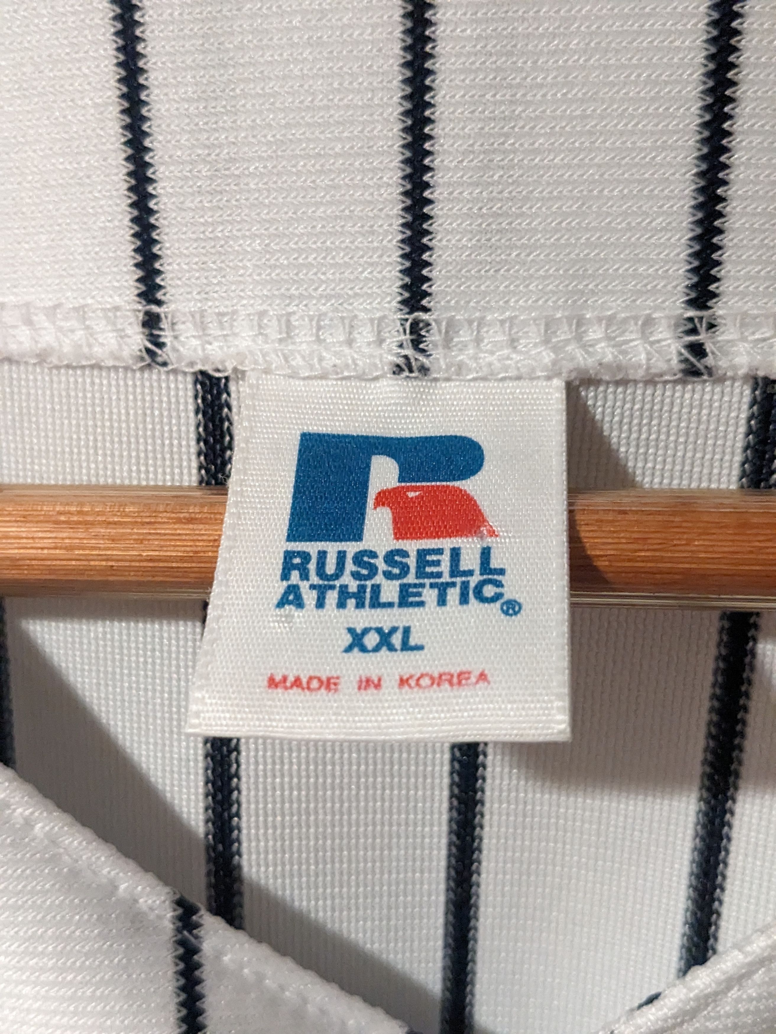 MLB × New York Yankees × Vintage Vintage 90s New York Yankees Russell Athletic MLB Jersey Size US XXL / EU 58 / 5 - 4 Thumbnail