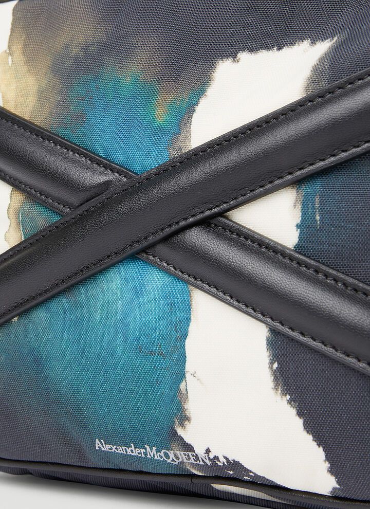 Alexander McQueen o1w1db10725 Size: OS/The Harness Camera Bag in Black Size ONE SIZE - 4 Thumbnail