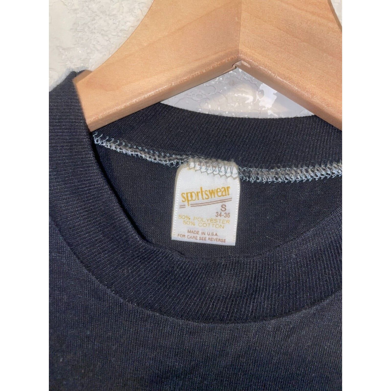 Other Vintage Graduation Shirt Sportswear Photos Black Tee 80s S Size US S / EU 44-46 / 1 - 6 Thumbnail