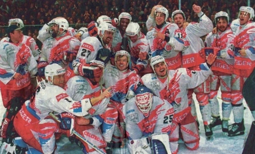 Vintage SC HERISAU 1997 HOCKEY JERSEY SIGNED BINET SWITZERLAND Size US L / EU 52-54 / 3 - 10 Thumbnail