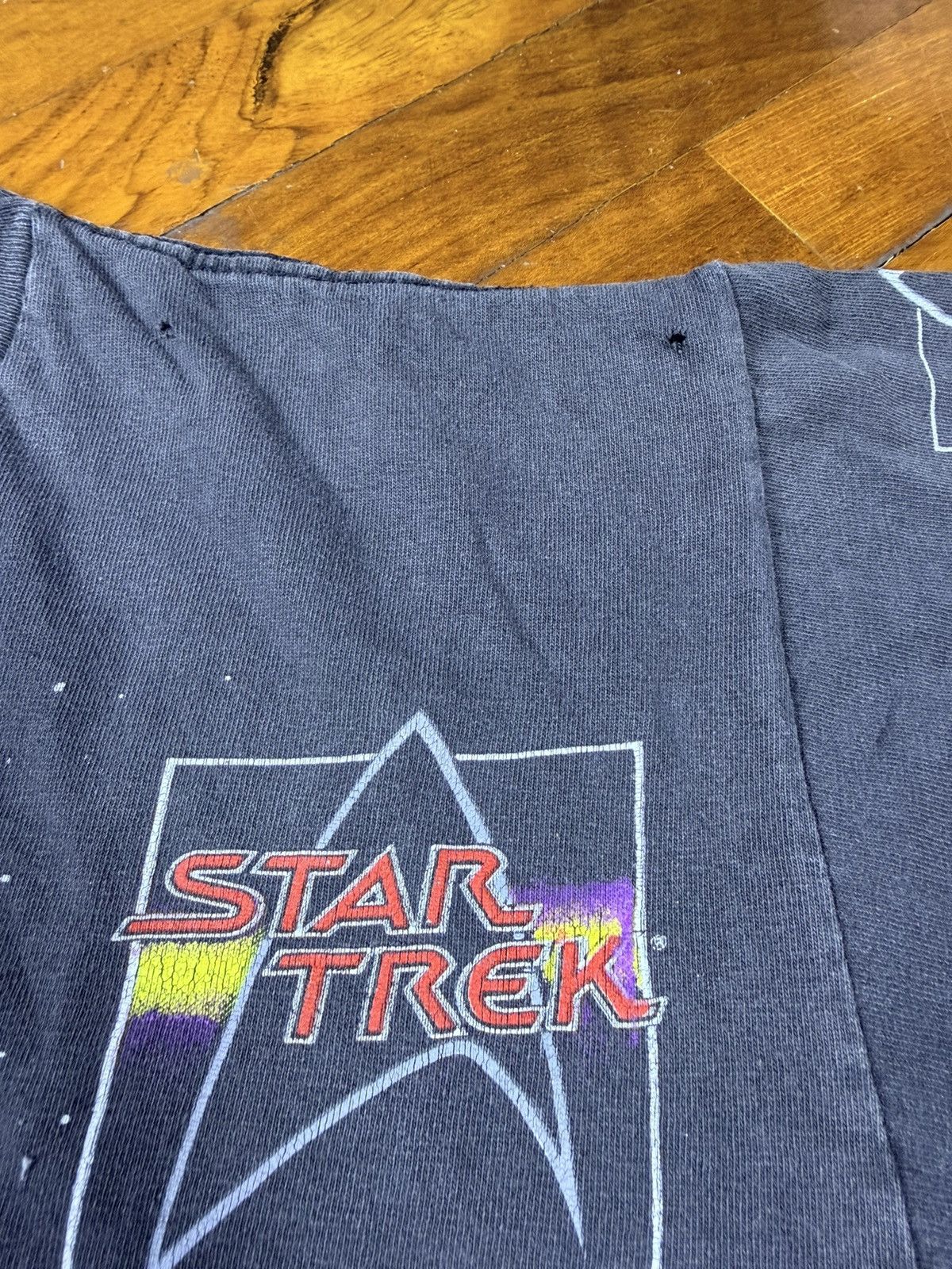 Vintage Vintage 90s Distressed USS Enterprise Star Trek Movie 25th Size US XL / EU 56 / 4 - 6 Thumbnail