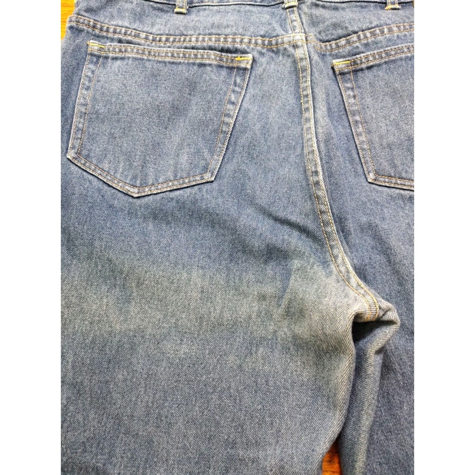 Vintage VINTAGE Cabela's Jeans Brush Guard Blue Denim 36x30 Mens Regular 5-Pocket Logo USA Cowboy Hunting Blue Jeans Size US 36 / EU 52 - 5 Thumbnail