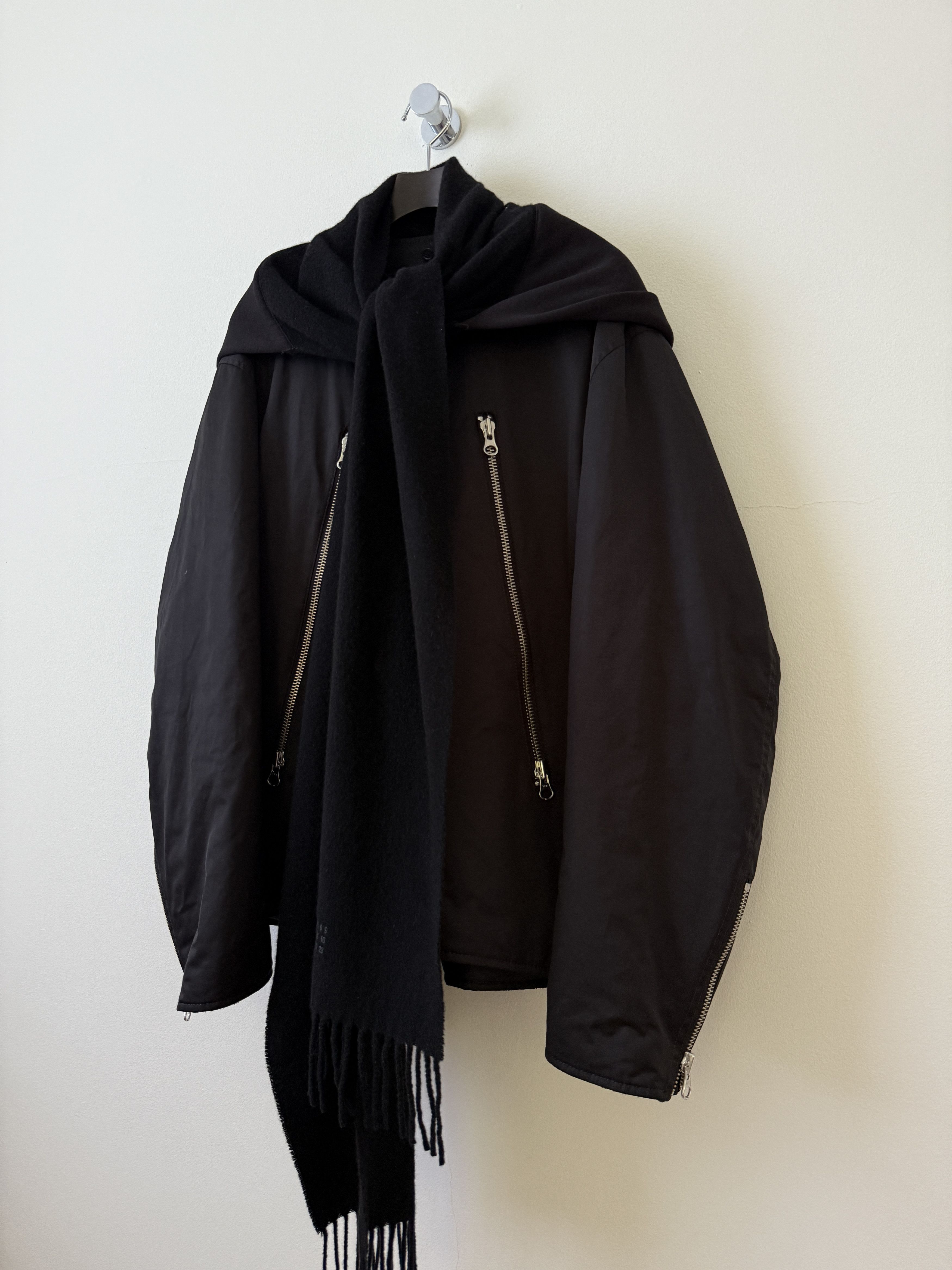 MM6 Hooded 5 Zip Bomber w/Scarf Size US S / EU 44-46 / 1 - 4 Thumbnail