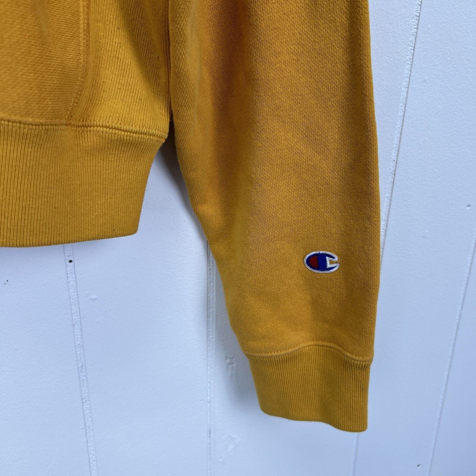 Champion Champion Reverse Weave Women Yellow Crewneck Sweater M Size M / US 6-8 / IT 42-44 - 3 Thumbnail