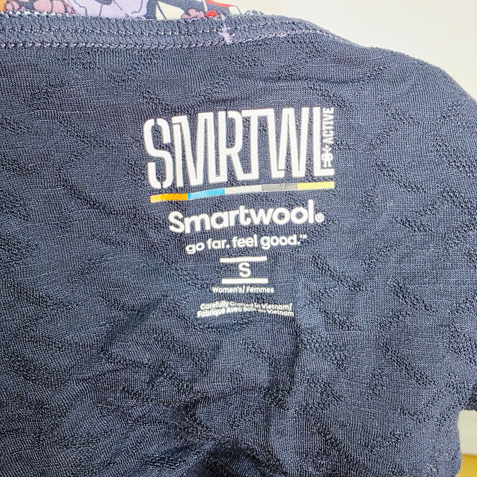 Other Smartwool Active Purple & Red Floral Running Shorts Size 31" - 3 Thumbnail