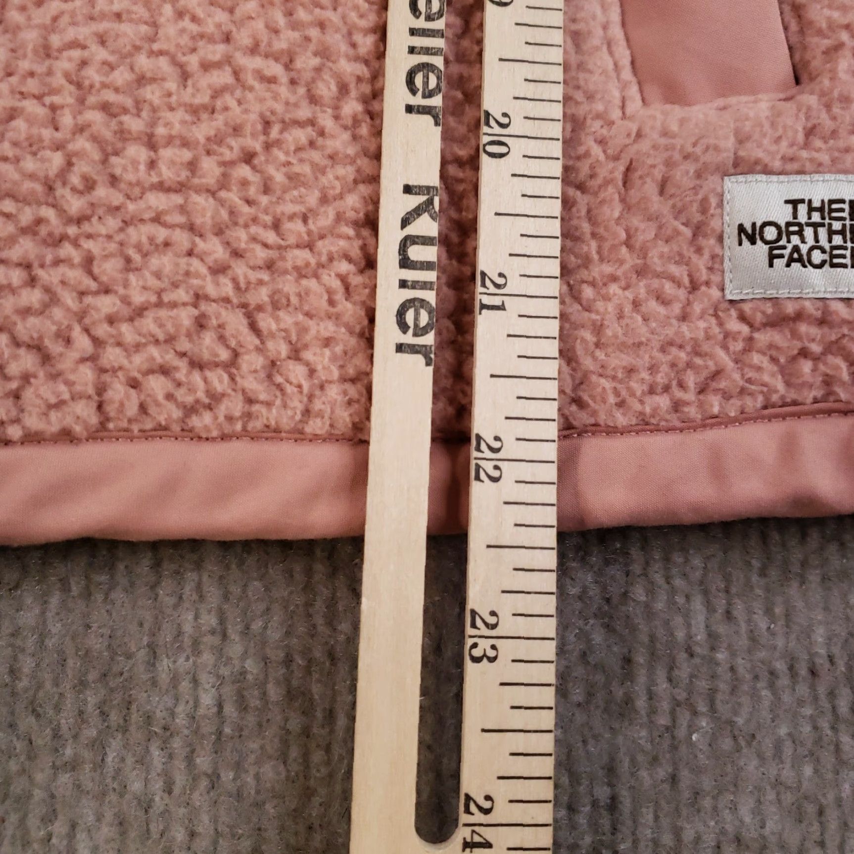 The North Face North Face Jacket Small Blue Pink Sherpa Fleece Pullover Hiking Womens Size S / US 4 / IT 40 - 4 Thumbnail